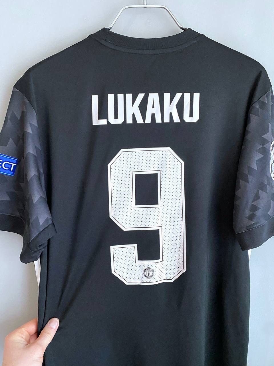 Adidas Adidas Manchester United 2017/18 Soccer Jersey Champions League Patch #9 Lukaku Size US L / EU 52-54 / 3 - 15 Thumbnail