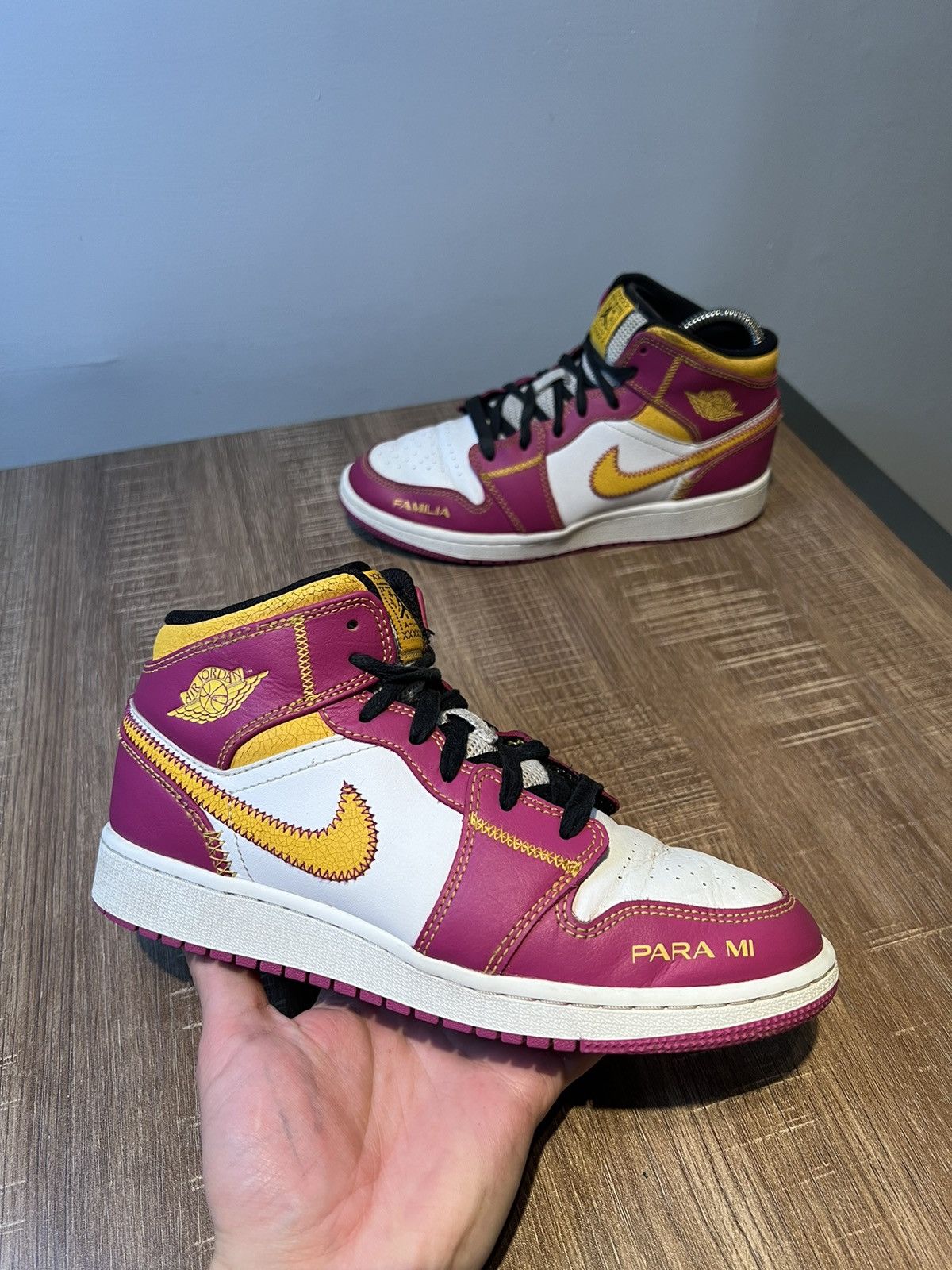 Nike Air Jordan mid Dia de los muertos size 6.5Y Air Jordan 1 Mid DOD  main image 4