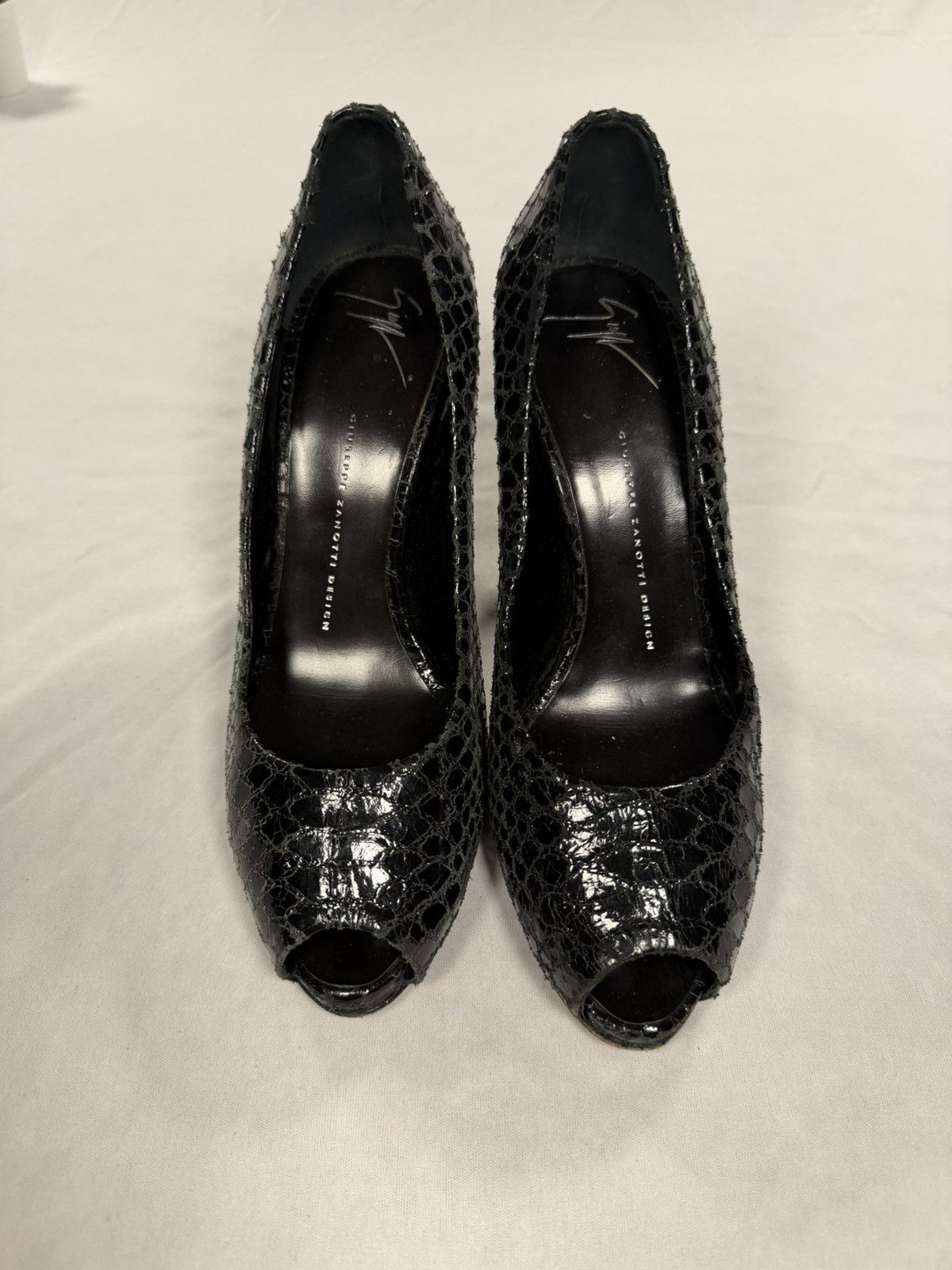Giuseppe Zanotti Giuseppe Zanotti Black Snake Print Peep Toe Heels Size 40 EU Size US 9.5 / IT 39.5 - 4 Thumbnail