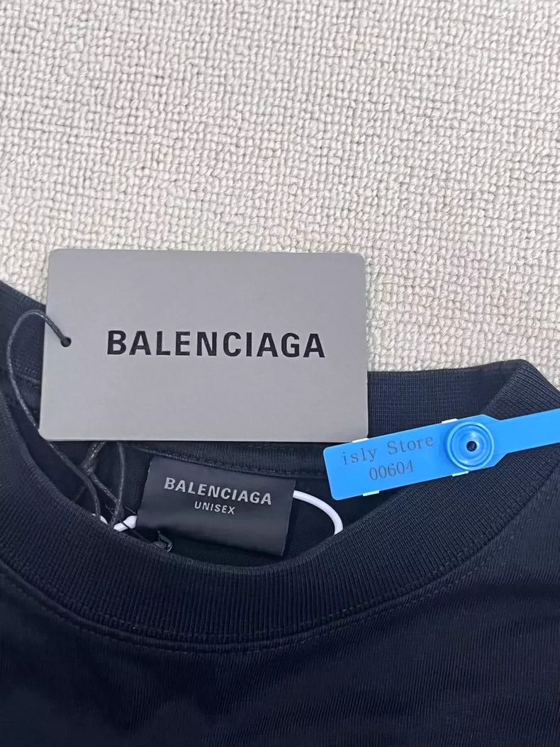 Balenciaga Balenciaga Solid logo print shaded crew neck short sleeve Size US S / EU 44-46 / 1 - 5 Thumbnail