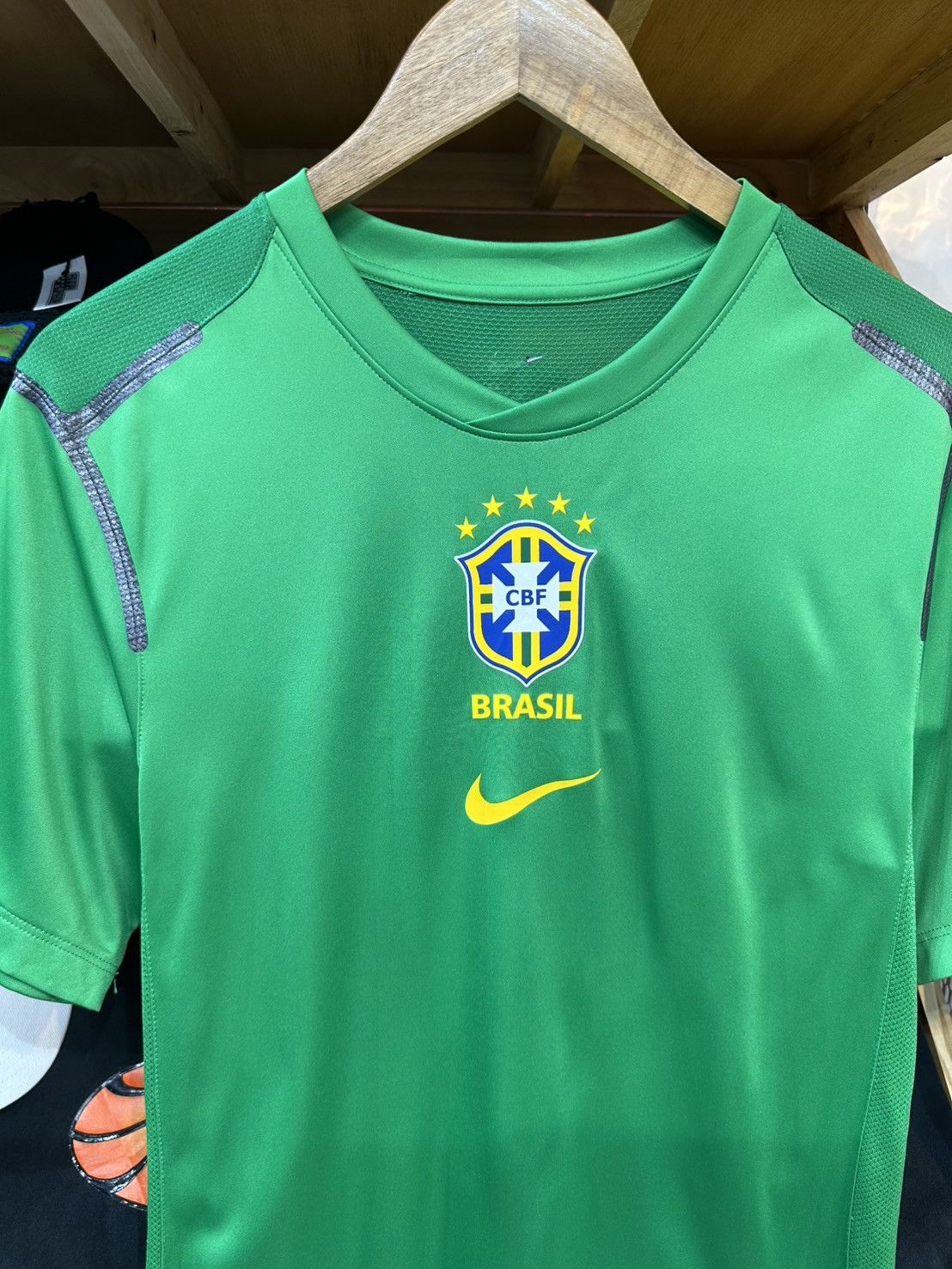 Nike Brazil 🇧🇷 2010's Training Jersey Size US S / EU 44-46 / 1 - 3 Thumbnail