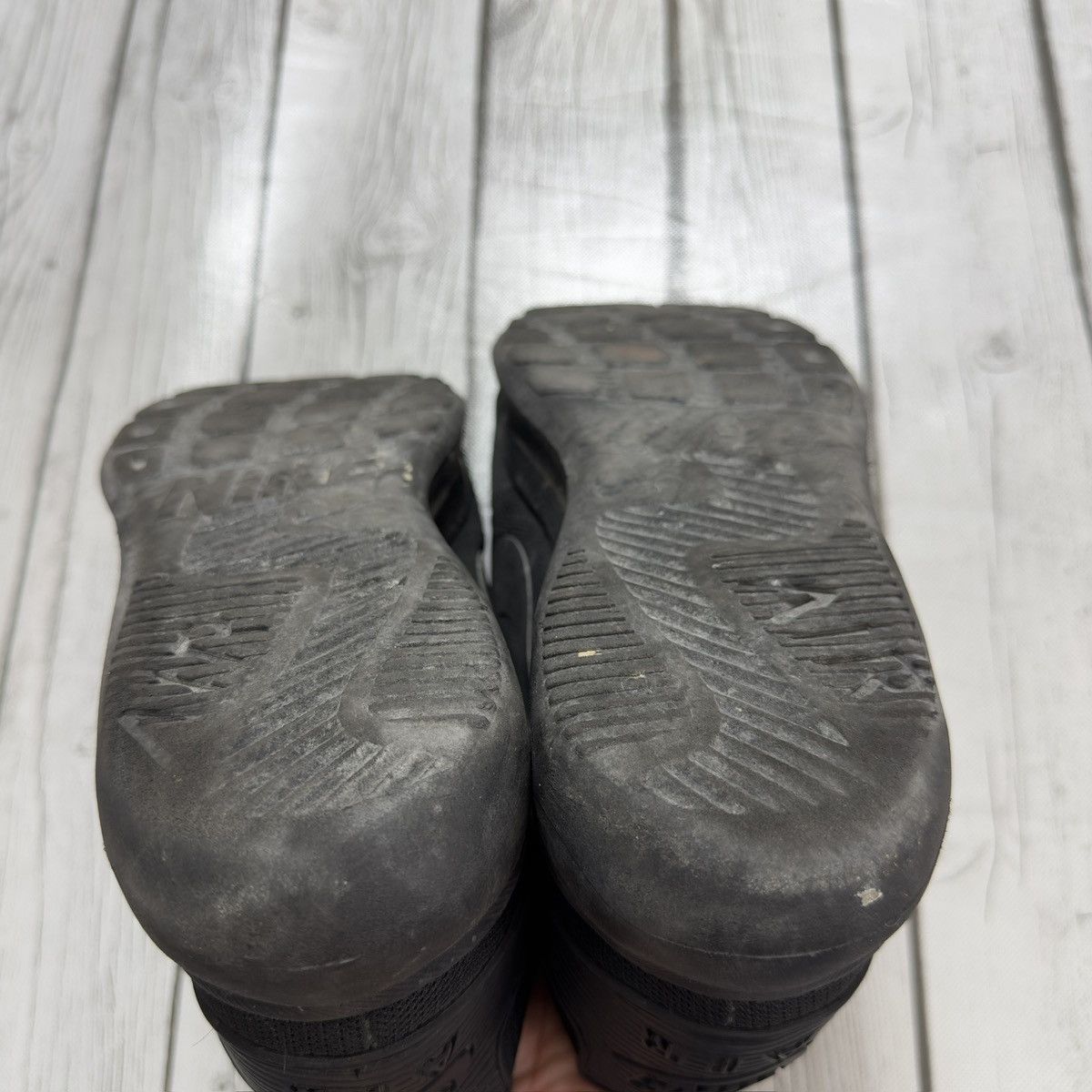 Nike Nike Air Max Oketo Triple Black 2019 Size US 10.5 / EU 43-44 - 5 Thumbnail