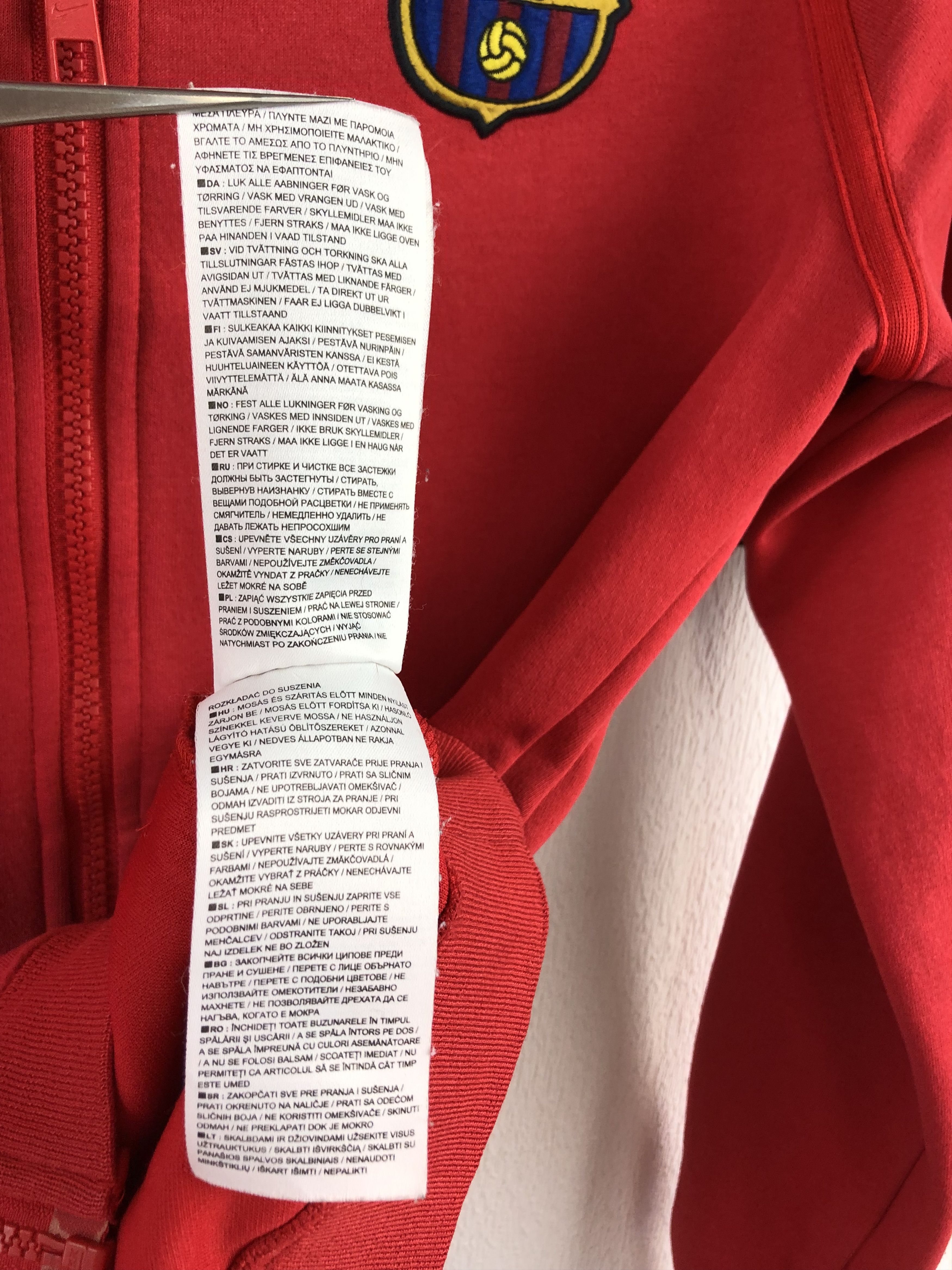 Nike Nike Barcelona Football Jacket Track Top Woman Rare Red Hype Size S / US 4 / IT 40 - 15 Thumbnail
