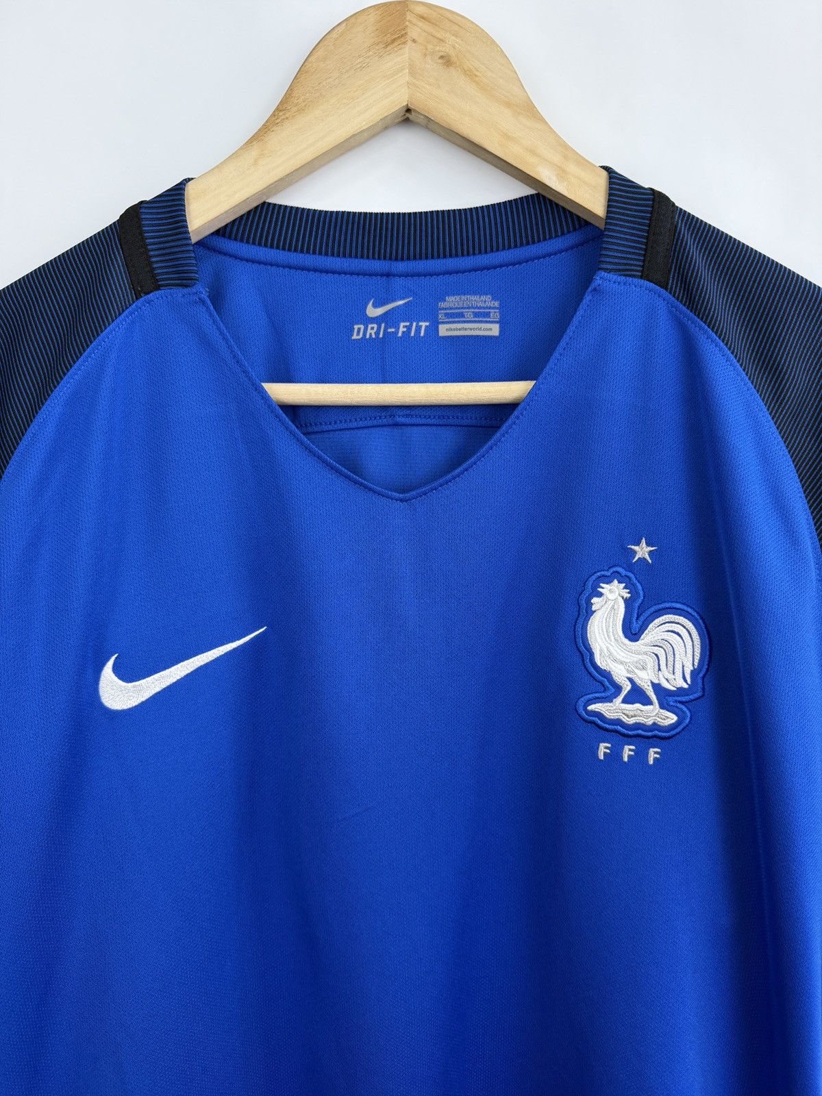 Nike 🇫🇷 Vintage 2016 Nike France Soccer Jersey Rare Retro Y2K Size US XL / EU 56 / 4 - 4 Thumbnail