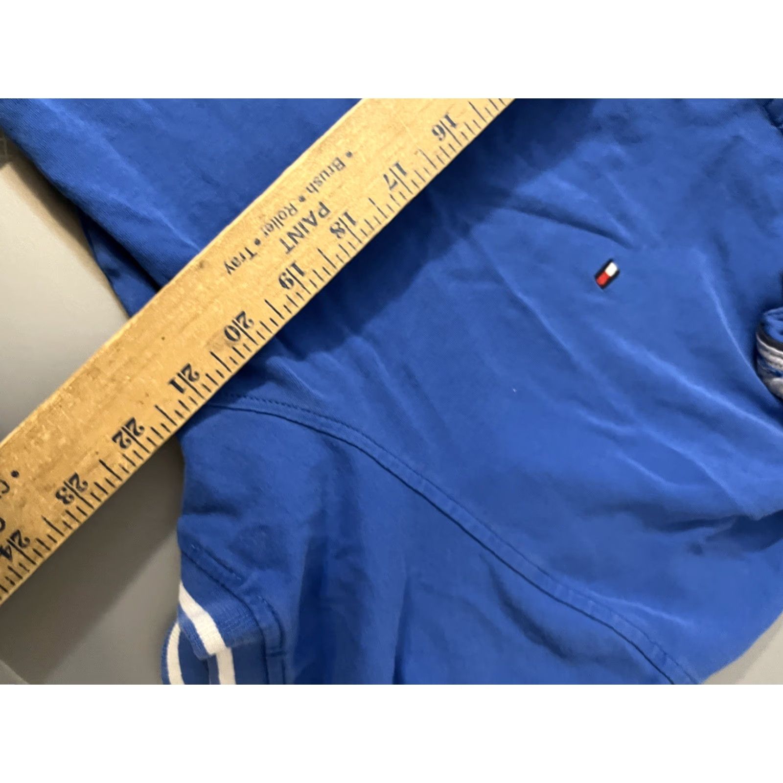 Tommy Hilfiger VINTAGE Tommy Hilfiger Polo Shirt Men XL Blue Short Sleeve Solid 90s Concert vintage Mens XL Blue Polo Shirt Size US XL / EU 56 / 4 - 5 Thumbnail