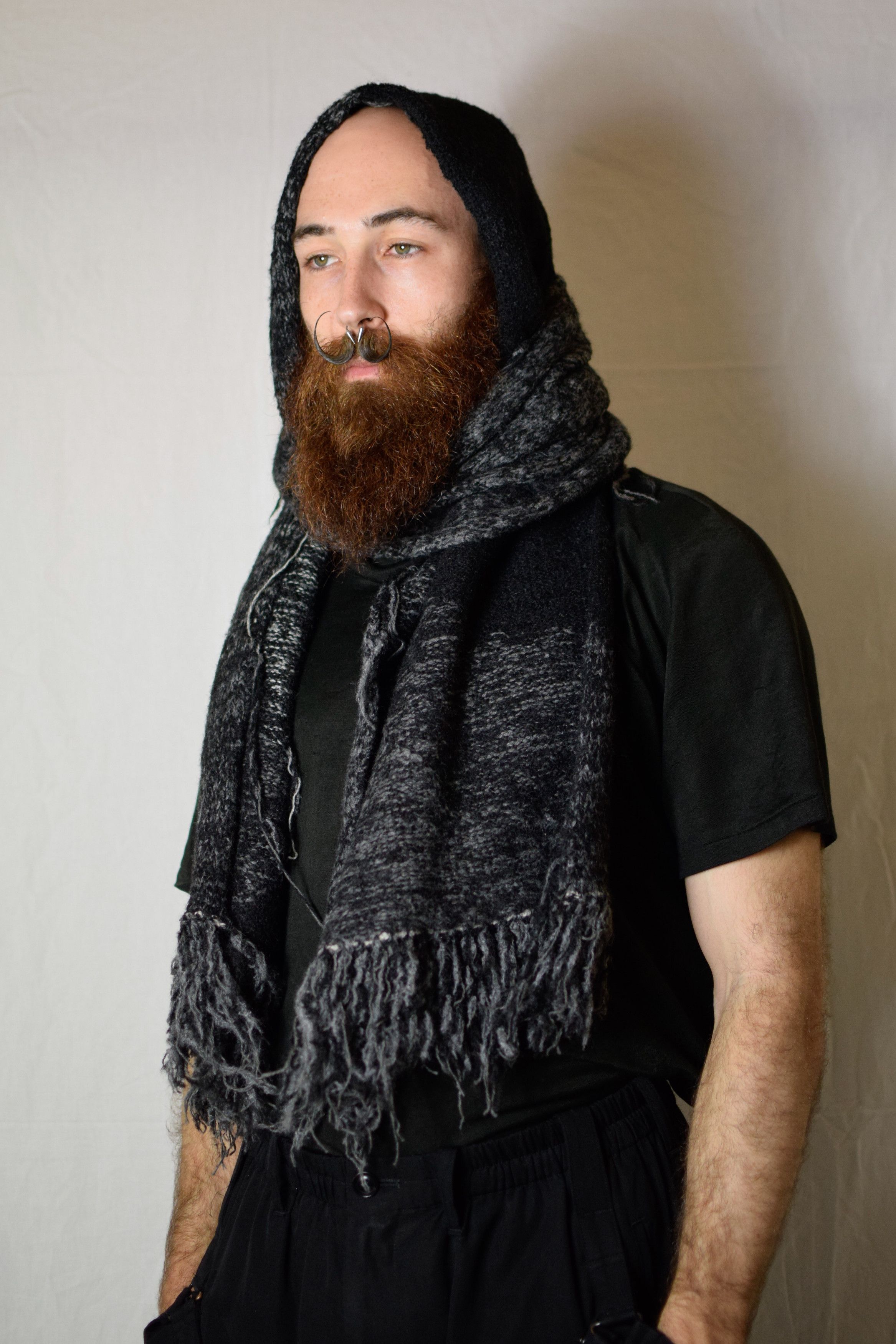 The Viridi-anne TVA AW23 Grunge Muffler - VI-3678-09 Size ONE SIZE - 6 Thumbnail