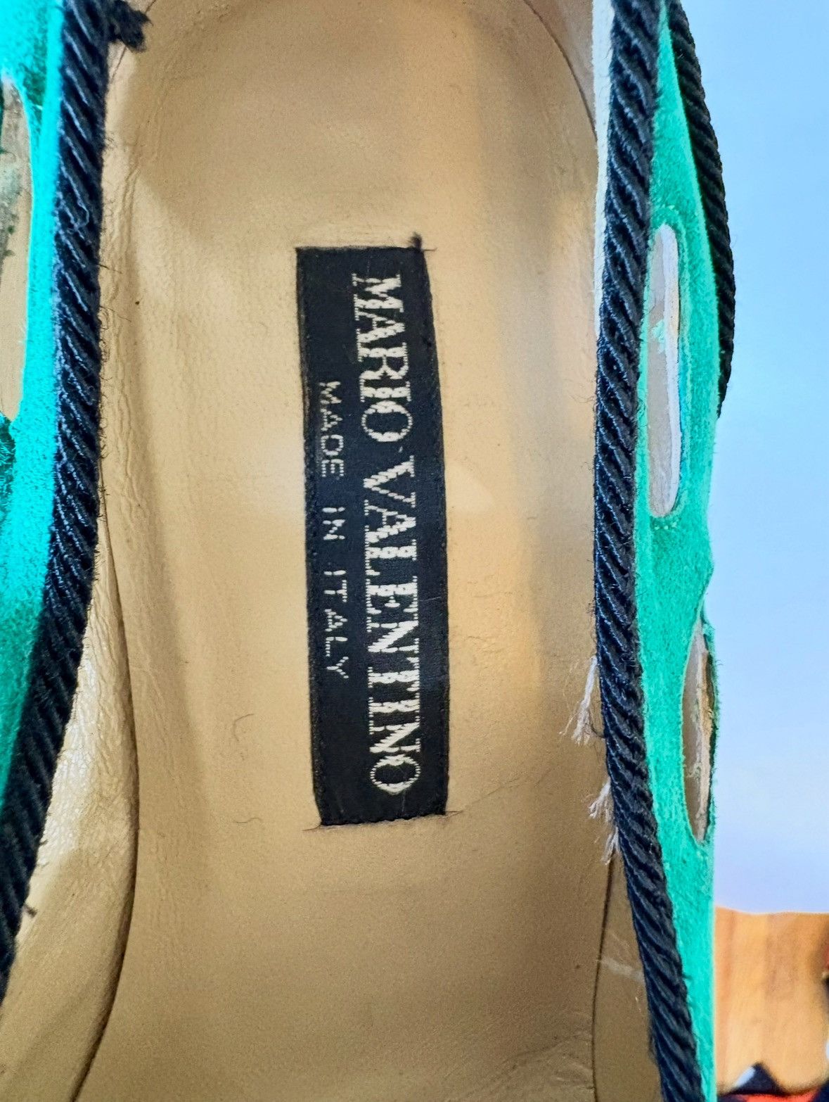Valentino Mario Valentino 80s Avant Garde Green Suede Cutout Heels Size US 10 / IT 40 - 3 Thumbnail