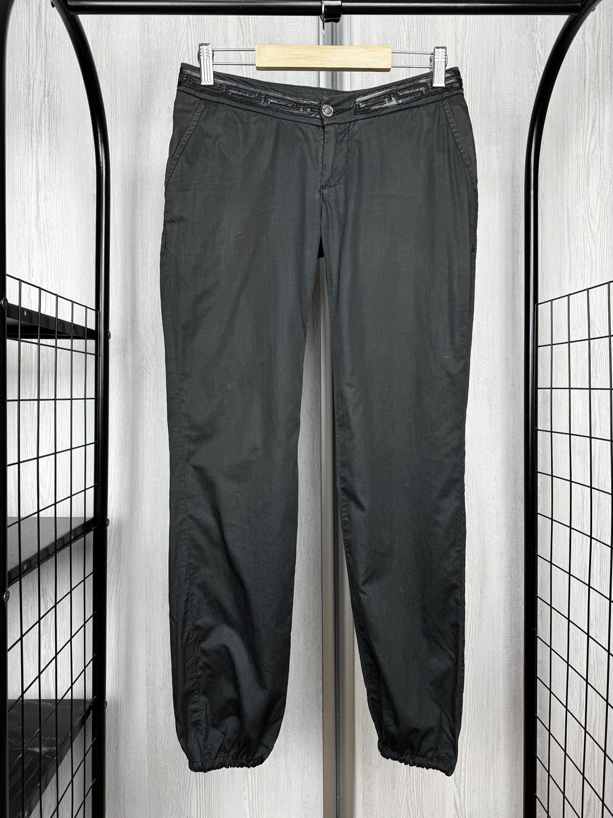 Versace Versace black cotton leather trim lightweight pants size 26 Size 26" / US 2 / IT 38 - 3 Thumbnail