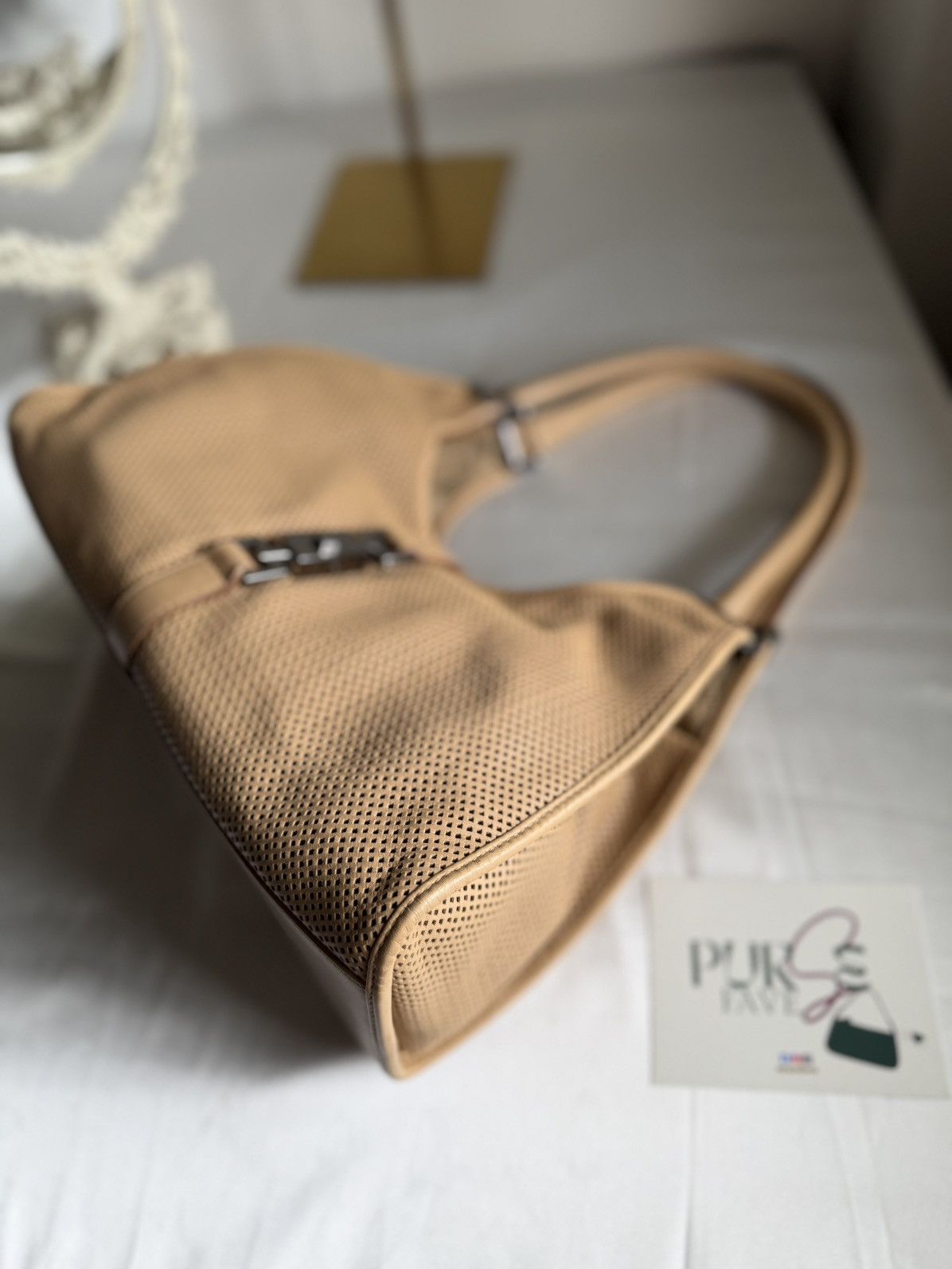 Gucci Authentic GUCCI Jackie Bardot Tan Hobo Perforated Leather Size ONE SIZE - 22 Thumbnail