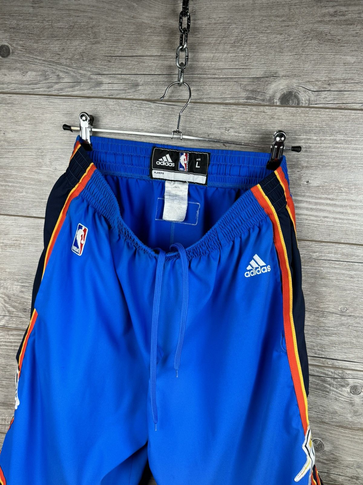 NBA Adidas NBA shorts 🩳 OKC size L Size US 34 / EU 50 - 5 Thumbnail