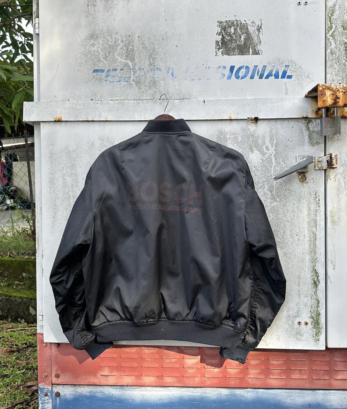 Vintage 🪖Vintage THRASHED Bosch MA-1 Bomber Jacket Size US M / EU 48-50 / 2 - 3 Thumbnail