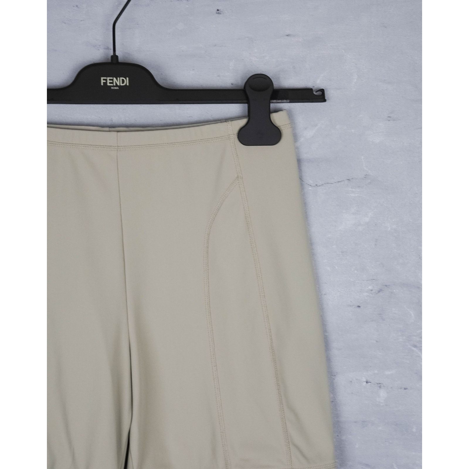 Prada Prada linea rossa beige stretch red logo athletic fit shorts Size US 34 / EU 50 - 2 Thumbnail