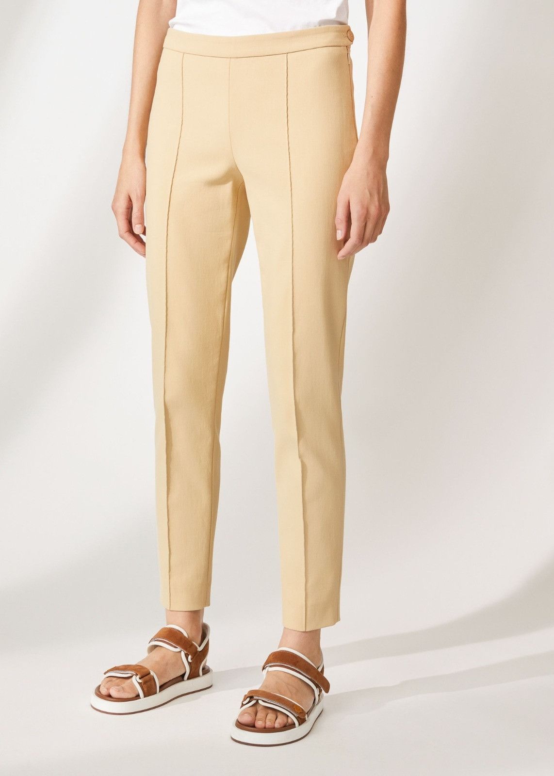 Loro Piana o1srvl11e0824 Mirel Trouser in Beige Size 26" / US 2 / IT 38 - 2 Thumbnail