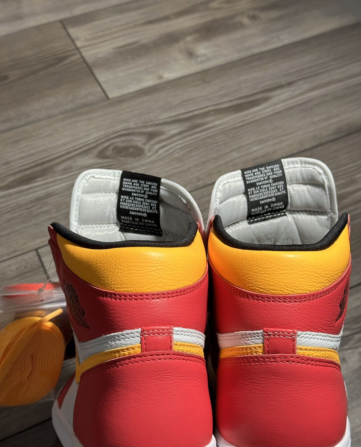 Jordan Brand × Nike Jordan 1 Retro High OG Light Fusion Size US 10.5 / EU 43-44 - 6 Thumbnail