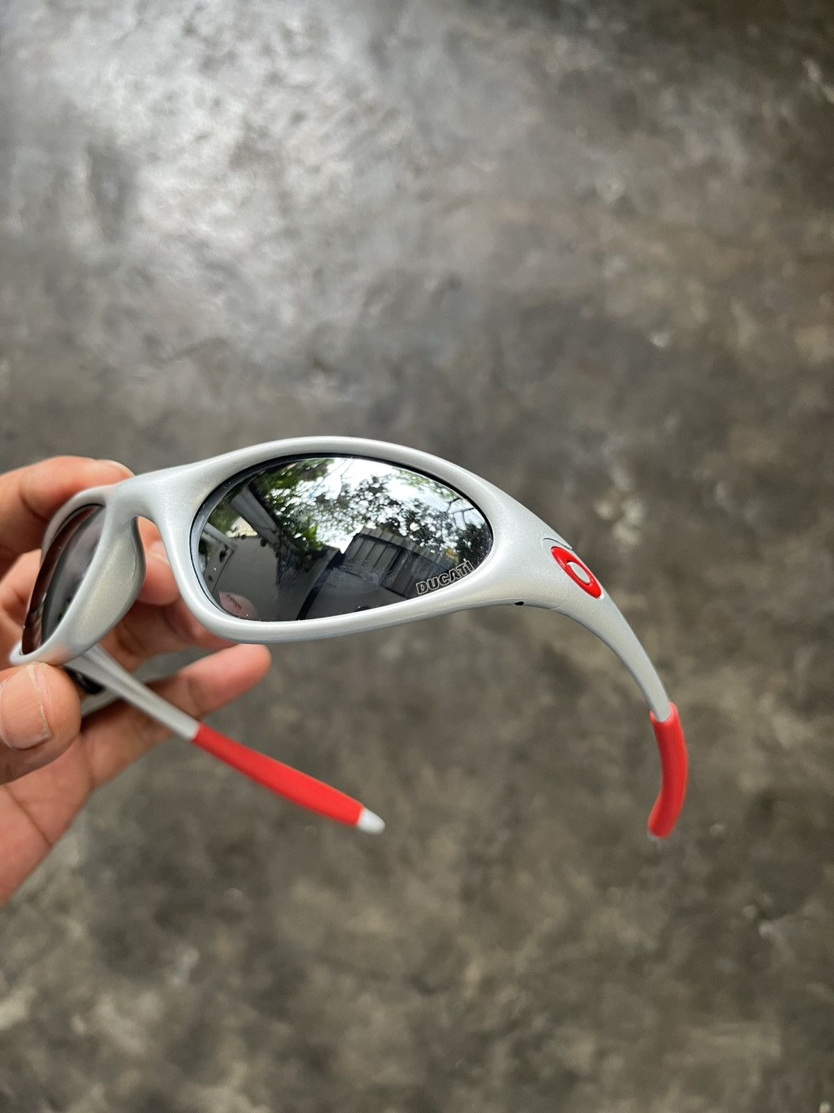 Oakley Rare Oakley Ducati Minute 1.0 gen 2 silver Size ONE SIZE - 3 Thumbnail