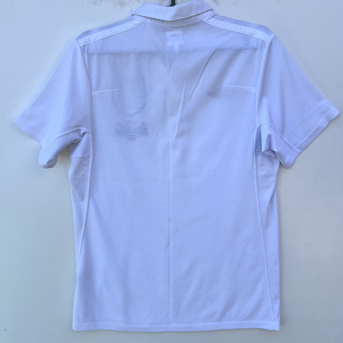 Umbro England 2010 Football Shirt Umbro South Africa World Cup Size US M / EU 48-50 / 2 - 7 Thumbnail