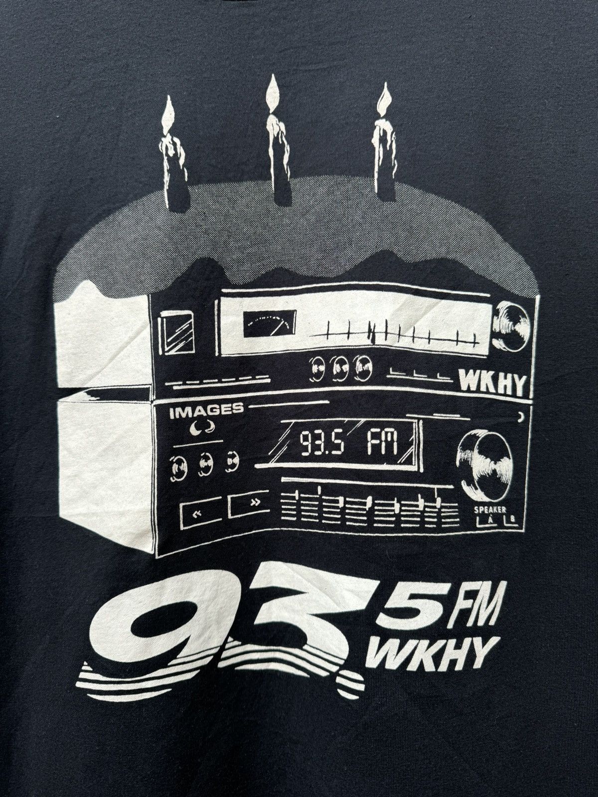 Band Tees Vintage 1990 93.5 WKHY fm Radio 30 years T Shirt Size US L / EU 52-54 / 3 - 4 Thumbnail