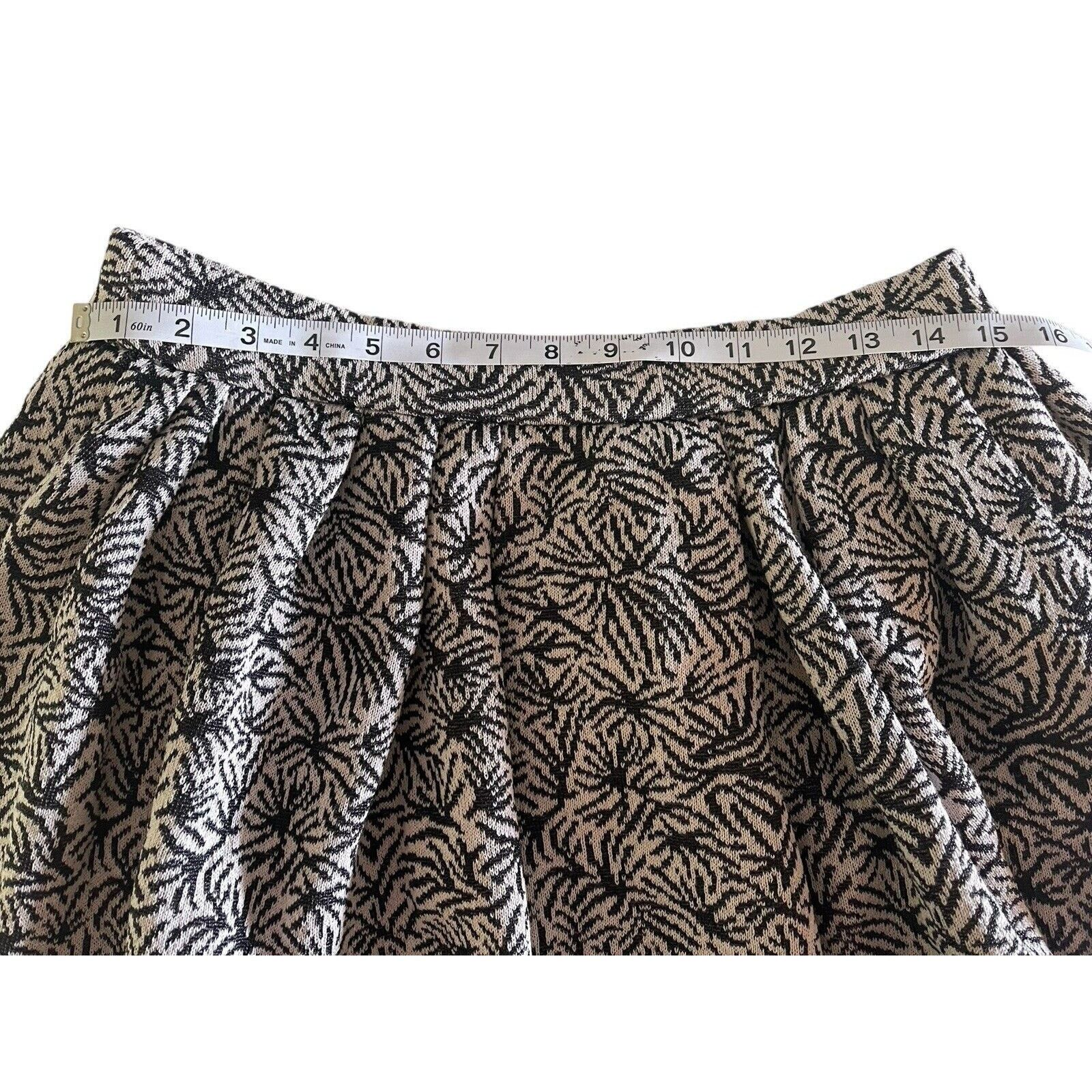 Other Thierry Colson Wool Mini Skirt Black Cream Pleated Small Size 27" / US 4 / IT 40 - 3 Thumbnail