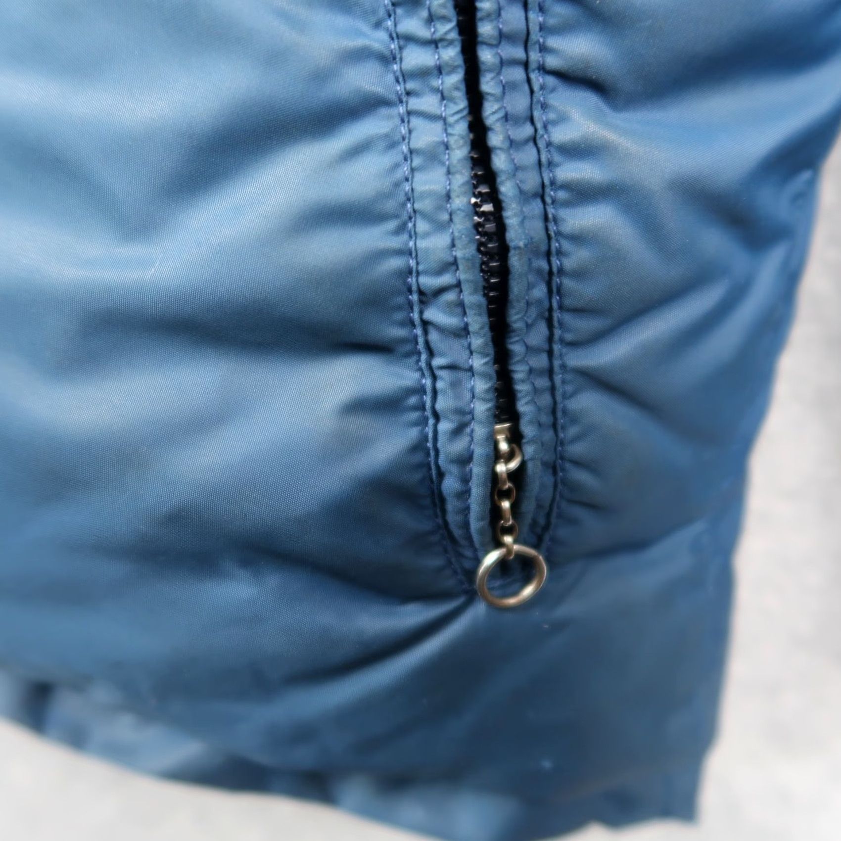CO VINTAGE Gerry Ski Jacket Down Parka Blue L Mens Parka Ski Jacket 60s 1960s Down Puffer Size US L / EU 52-54 / 3 - 7 Thumbnail