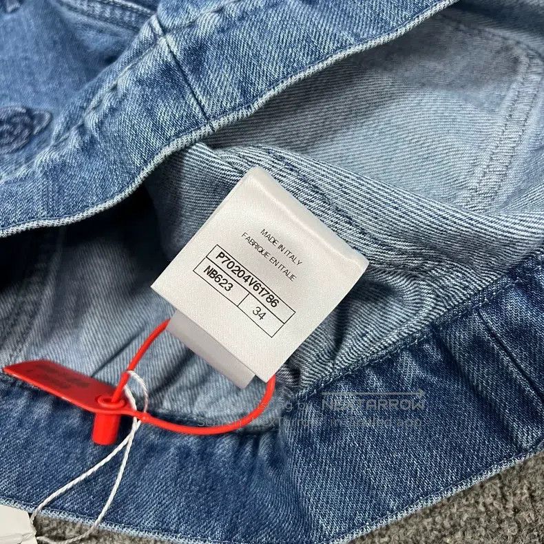 Chanel Chanel 24S camelia relief logo denim jacket Size XXS / US 00 / IT 34 - 6 Thumbnail