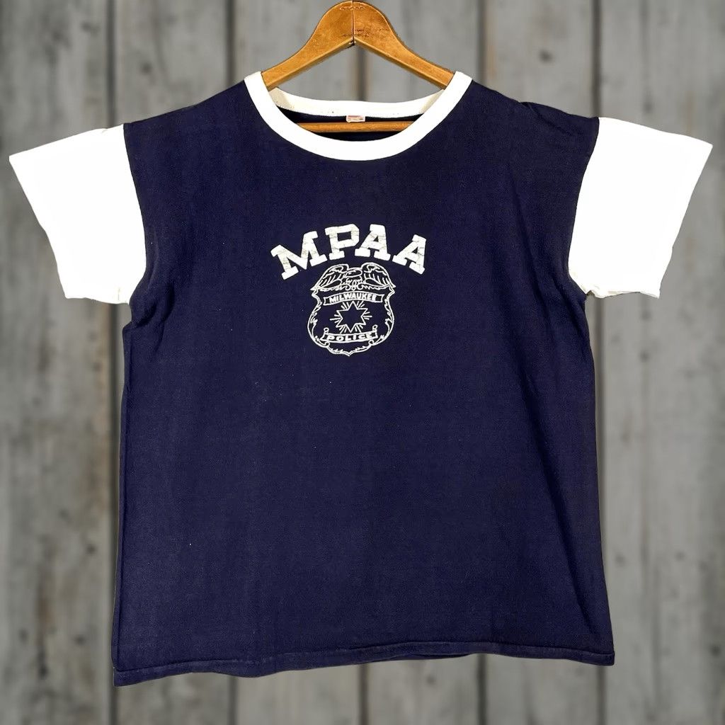 Vintage VINTAGE Milwaukee Police Athletic Association T Shirt Mens XL Blue 40s Athletic Ringer Decade 1940s Mens Size US XL / EU 56 / 4 - 1 Thumbnail