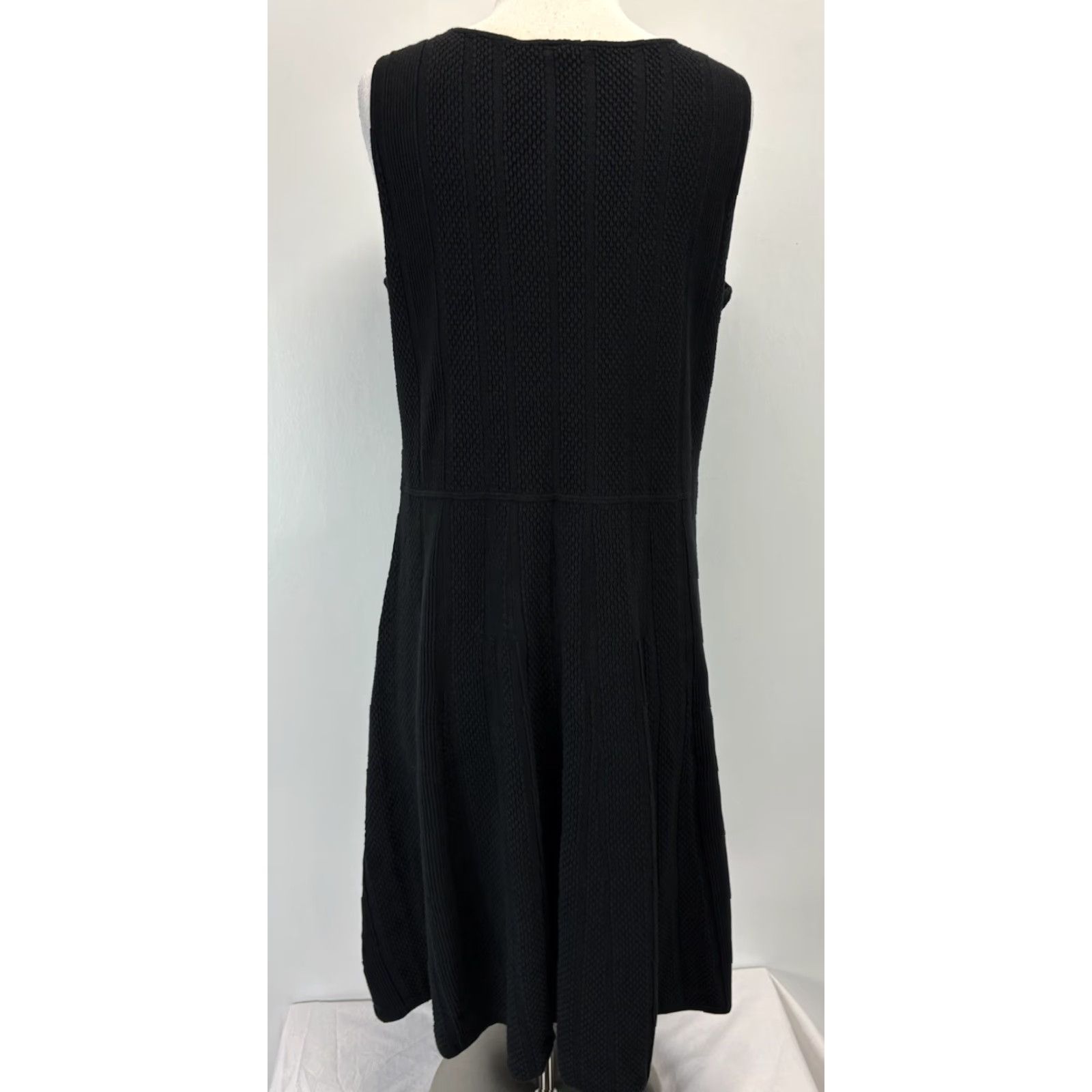 Talbots VINTAGE Talbots Knit Tank Dress 1X Plus Women Black Knee Length Classic Sleeveless Scoop Neck Pullover Dress Size 1X Women Accessories Clothing Size XL / US 12-14 / IT 48-50 - 3 Thumbnail