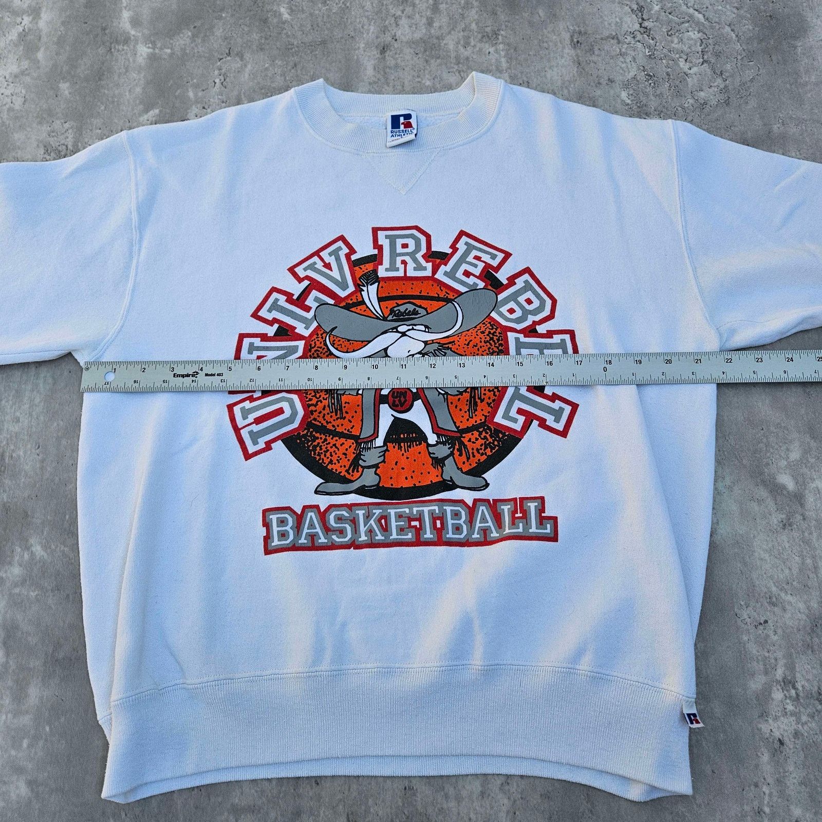 Russell Athletic Vintage UNLV Basket Ball Pull over Sweatshirt Size Large Size US L / EU 52-54 / 3 - 5 Thumbnail