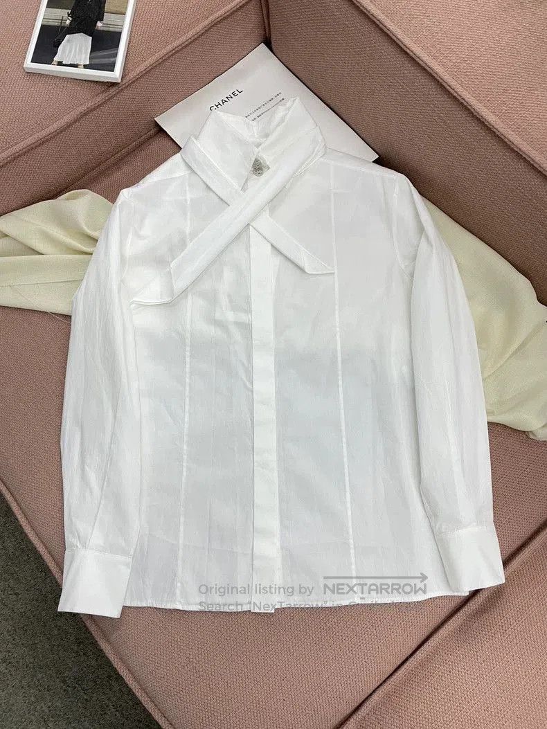 Chanel Chanel 21C White Bow Collar Shirt. Size US M / EU 48-50 / 2 - 1 Thumbnail