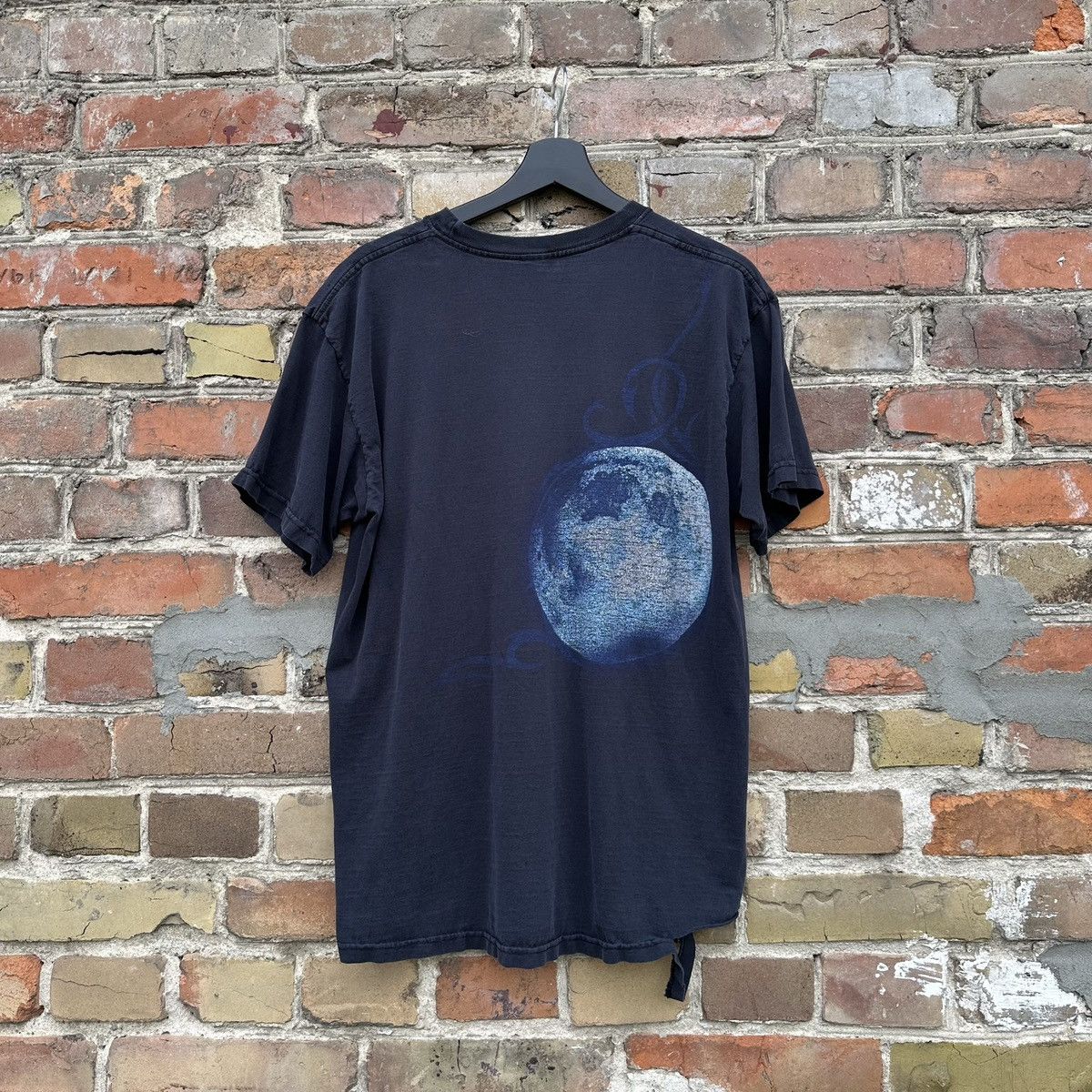 Band Tees Sonata Arctica Vintage 00s T-Shirt Band Destroyed L Merch Size US L / EU 52-54 / 3 - 10 Thumbnail