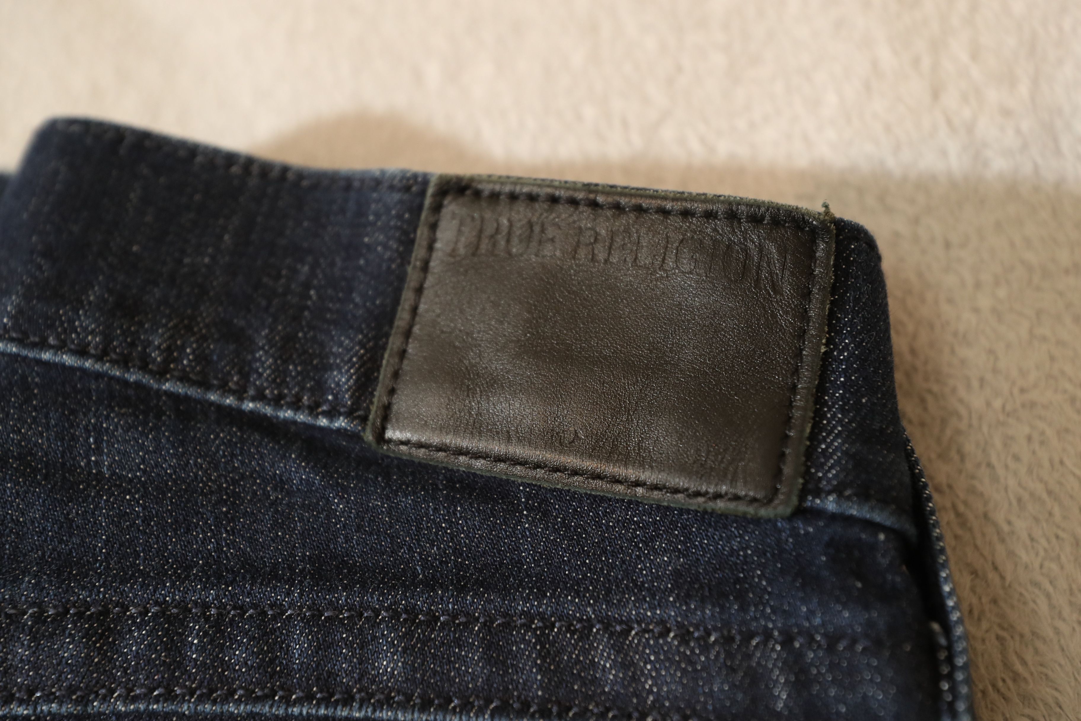True Religion True Religion Ricky Relaxed Straight Jeans (30) Size US 30 / EU 46 - 12 Thumbnail