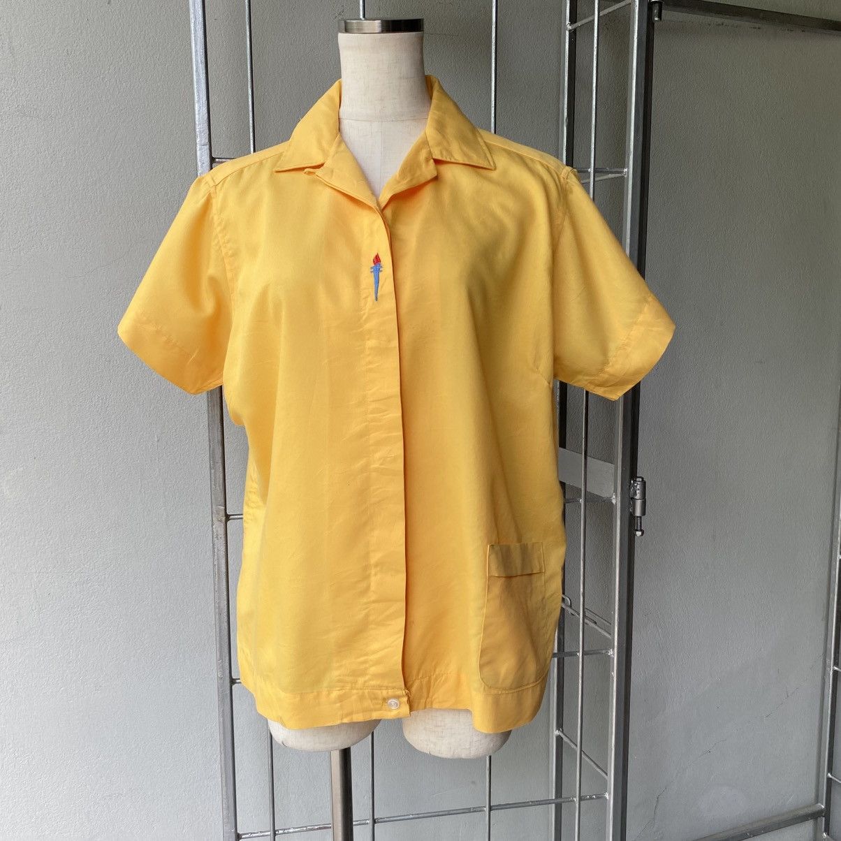 Hilton Yellow Short-Sleeve Bowling Shirt