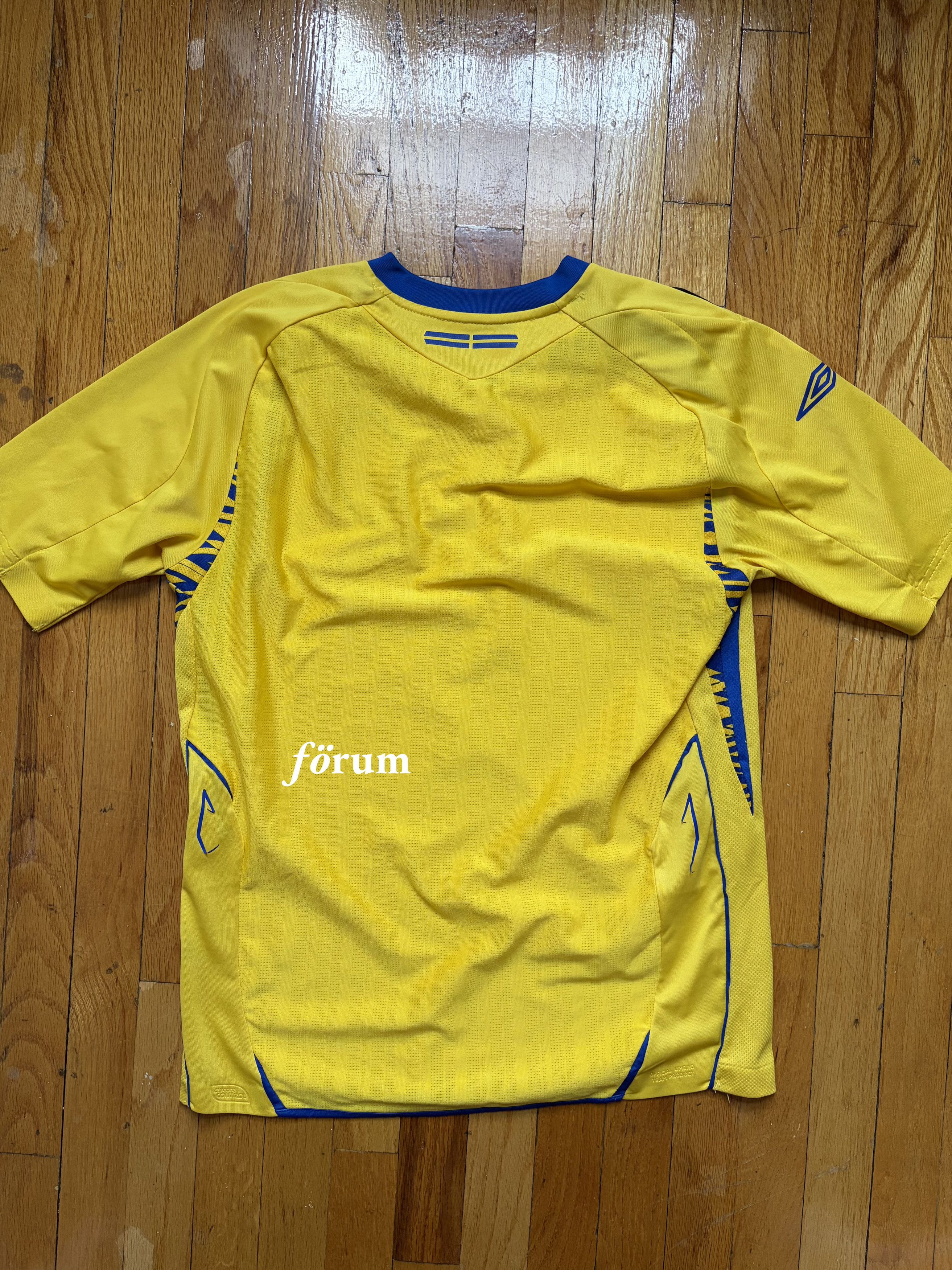 Umbro Sweden Football Top Size US L / EU 52-54 / 3 - 3 Thumbnail