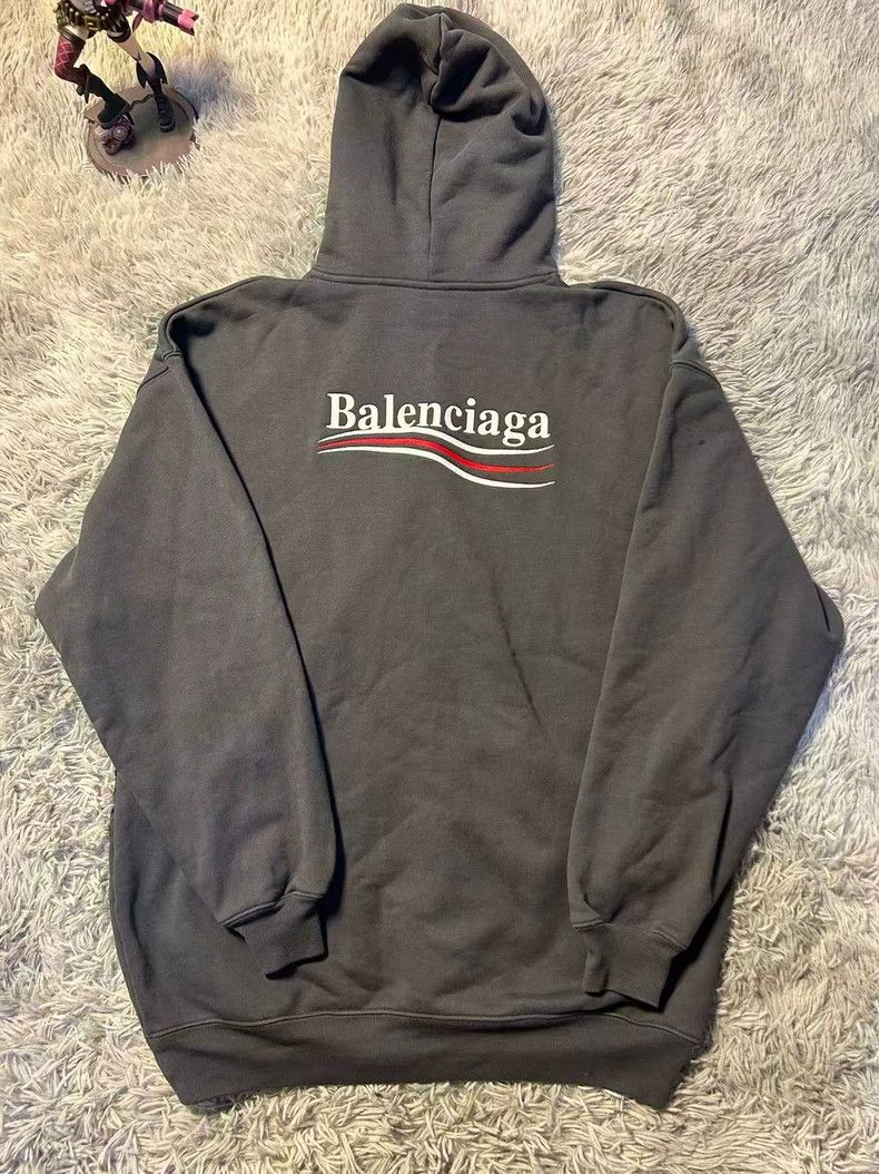 Balenciaga Balenciaga Embroidered coke sweater Size US XS / EU 42 / 0 - 2 Thumbnail