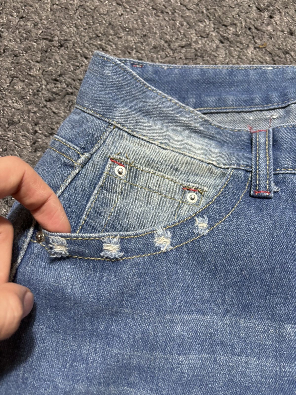 Jean × Vintage Vintage wide leg rare batman embroidered blue baggy jeans Size US 34 / EU 50 - 19 Thumbnail