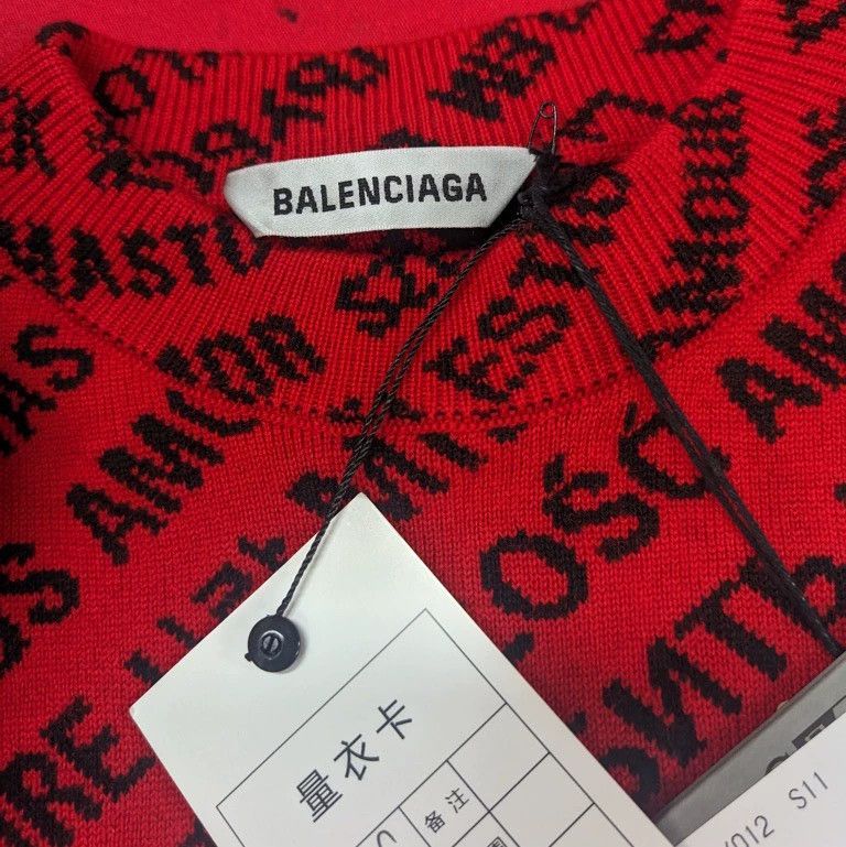 Balenciaga Balenciaga Red Full Print Logo Sweater Size US XS / EU 42 / 0 - 3 Thumbnail