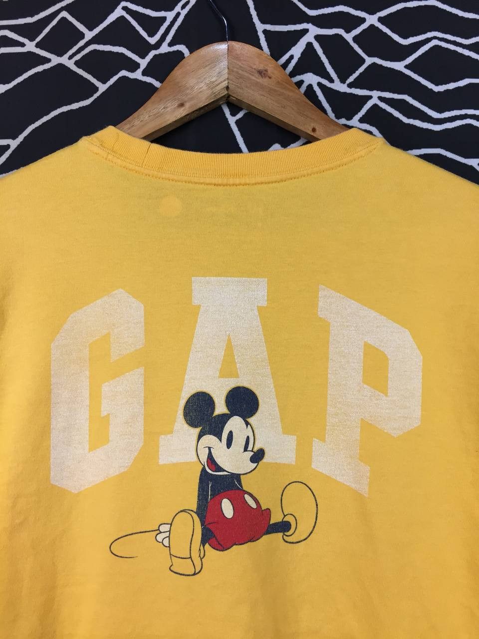 Mickey Mouse GAP x Disney Mickey Mouse Long Sleeve Pocket Tee Size US S / EU 44-46 / 1 - 3 Thumbnail