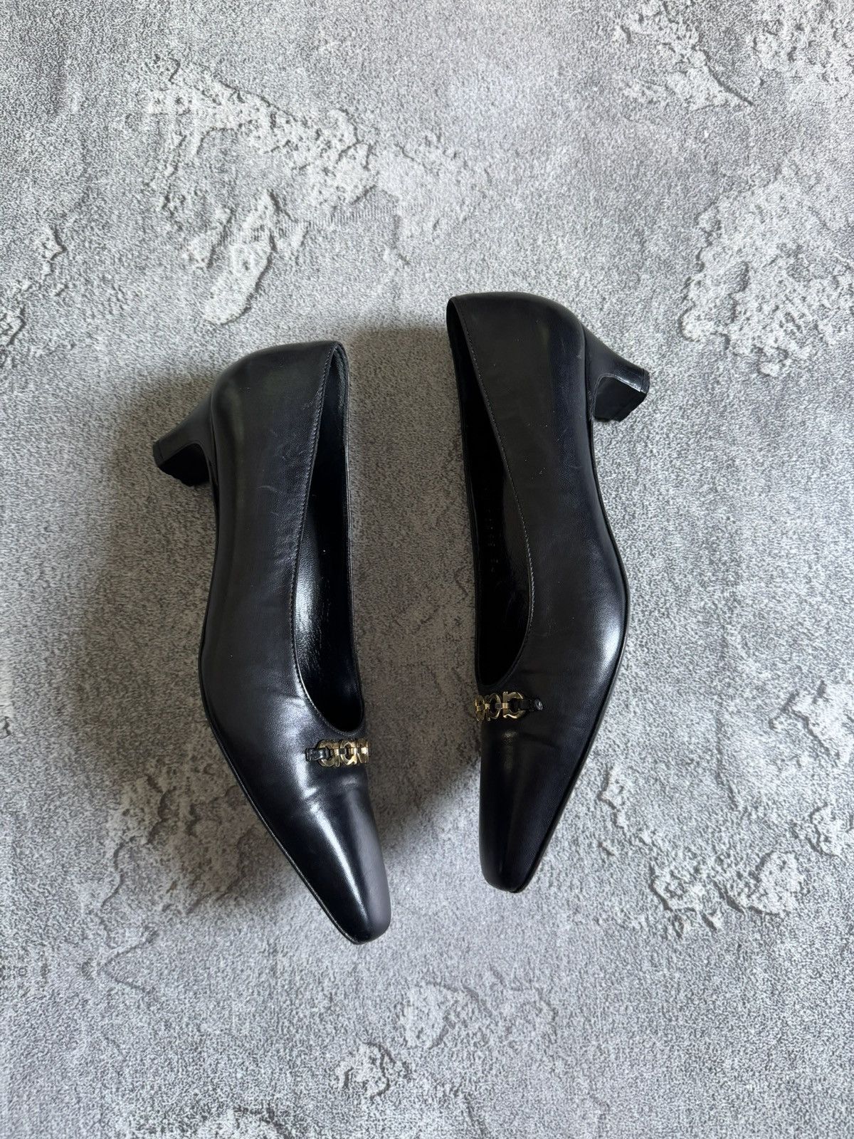Salvatore Ferragamo Salvatore Ferragamo black leather short heels 👠 gold detail Size US 6 / IT 36 - 4 Thumbnail