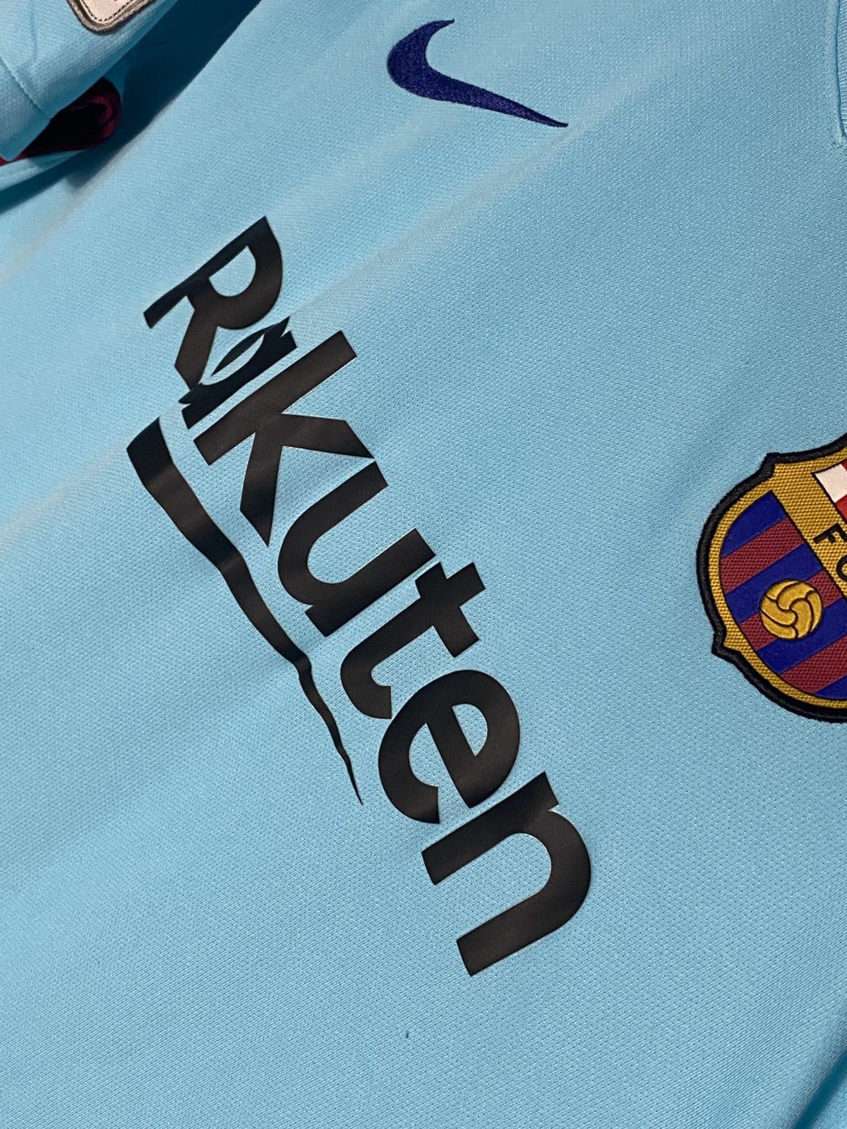Nike Barcelona Nike Soccer Jersey 2017/18 Away Football Shirt Size US L / EU 52-54 / 3 - 3 Thumbnail