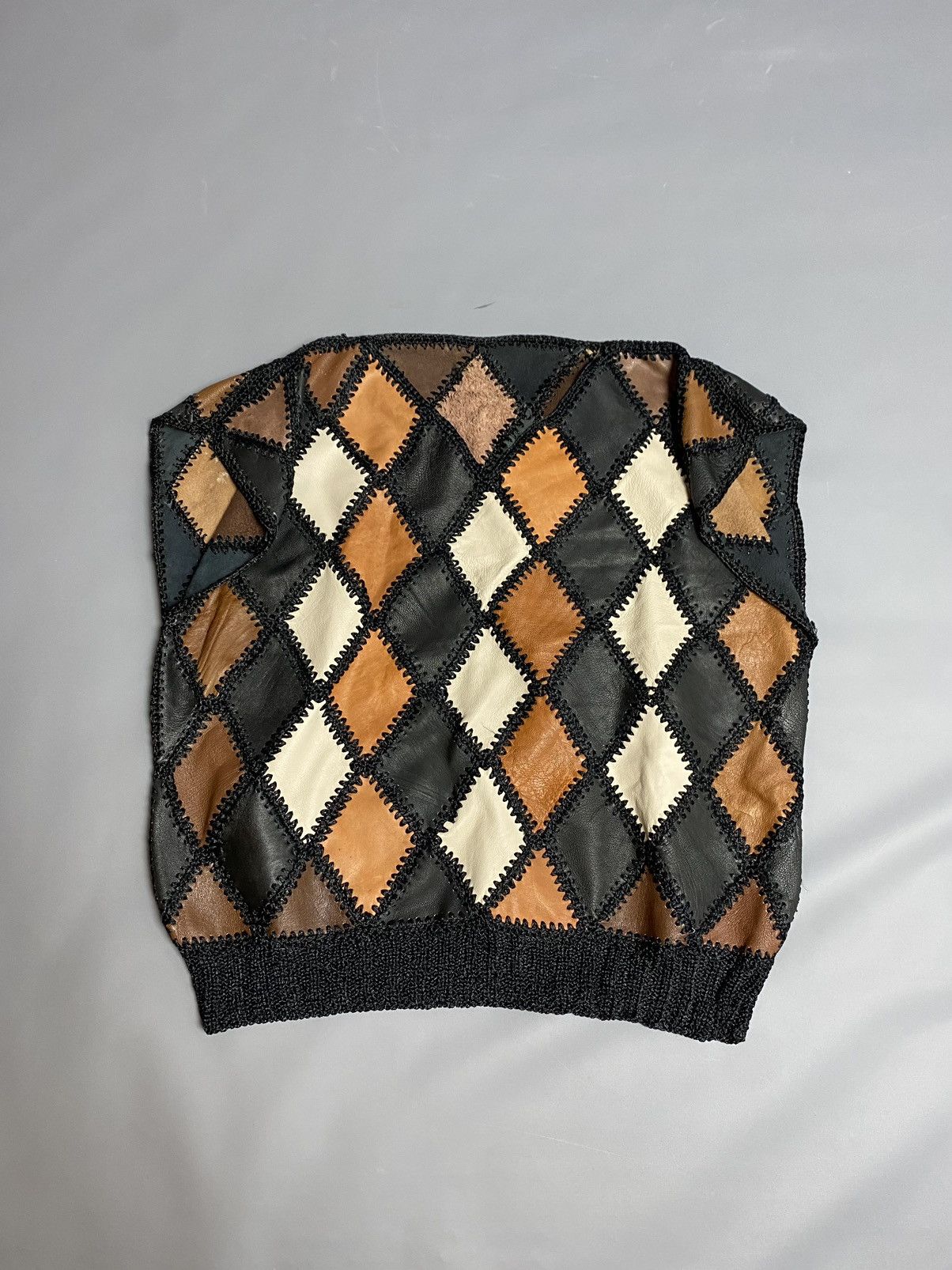 Other Vintage 80s Women’s Leather Top Argyle Diamond Pattern M/L Size M / US 6-8 / IT 42-44 - 3 Thumbnail