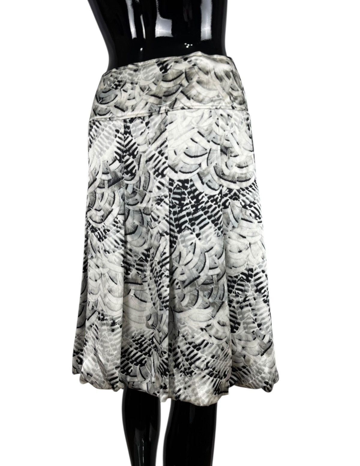 Other Marc Cain Silk Printed Pleated Skirt size 4 Size 36" / US 14 / IT 50 - 7 Thumbnail