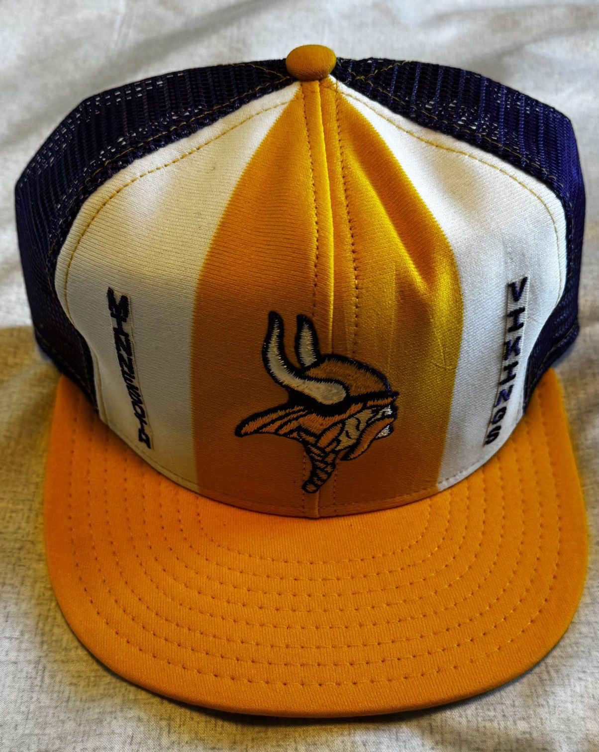 Other Minnesota Vikings Vintage AJD Lucky Stripes Snap Trucker Size ONE SIZE - 1 Thumbnail