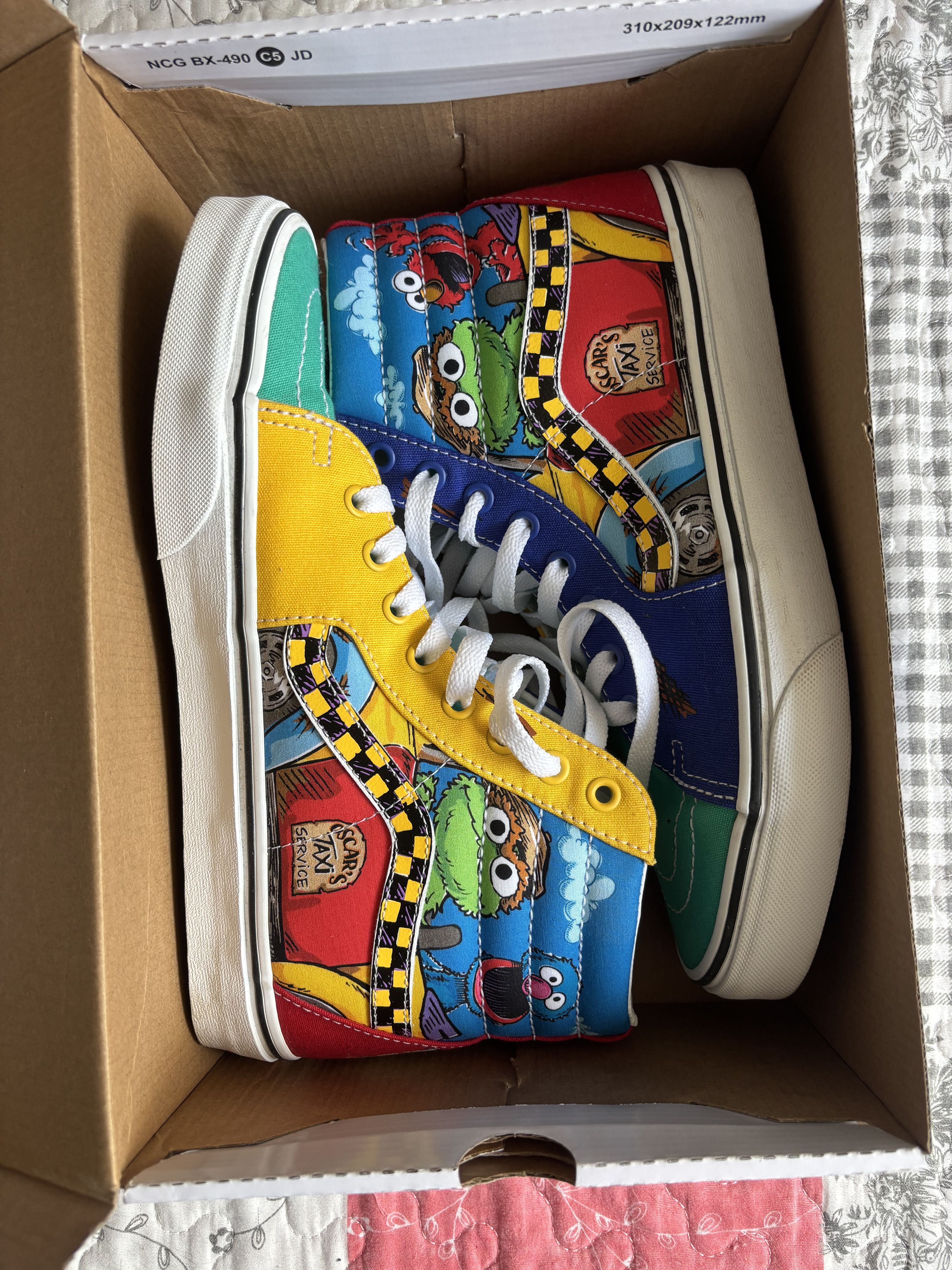Vans Sk8-hi Sesame Street Multi Size US 8 / EU 41 - 2 Thumbnail