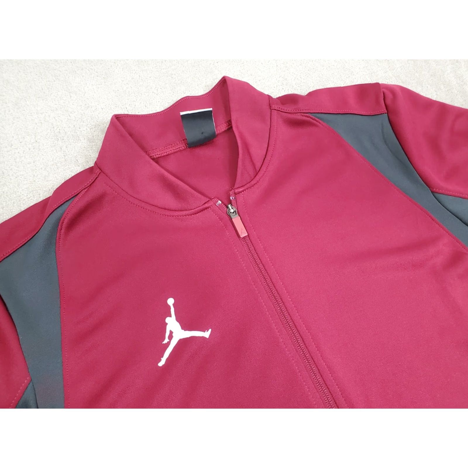 Jordan Brand Jordan Jacket Mens L Red Nike Air Dri Fit Jumpman 924707-610 Anthracite Gray Pocket Zip Regular Jacket Men Size US L / EU 52-54 / 3 - 2 Thumbnail