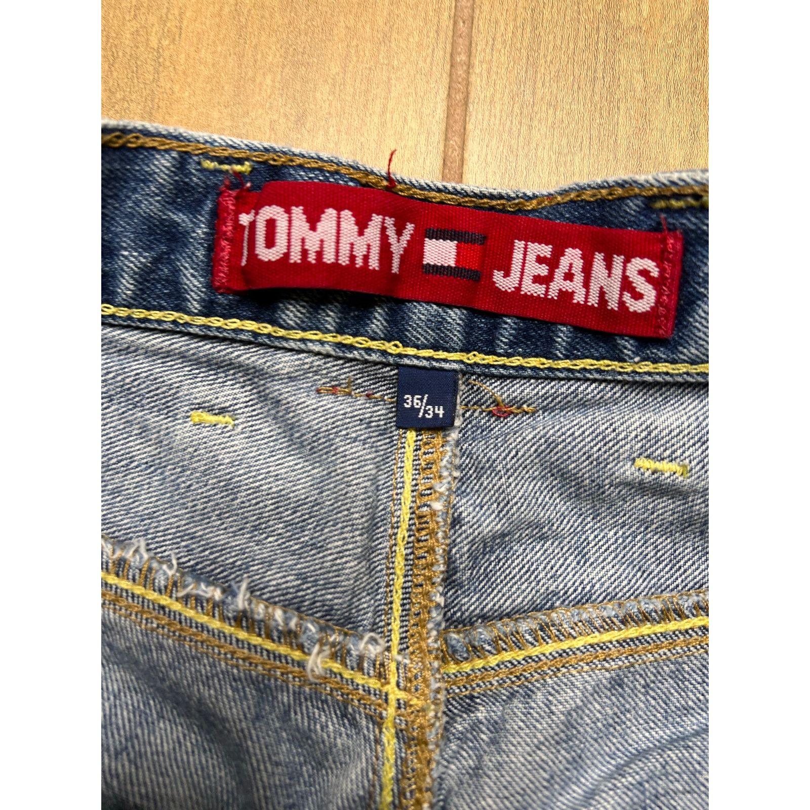 Tommy Jeans Tommy Jeans Relaxed Fit Jeans Mens 34x33 Blue Denim Y2K Size US 34 / EU 50 - 5 Thumbnail