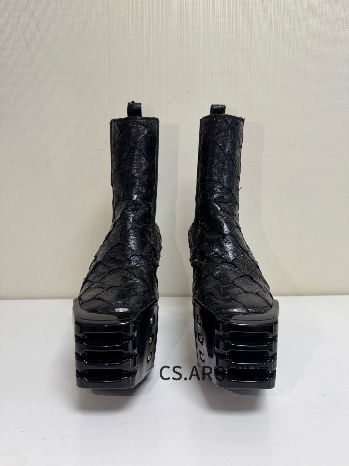 Rick Owens Rick owens Pirarucu Kiss boots Size US 11 / EU 44 - 2 Thumbnail