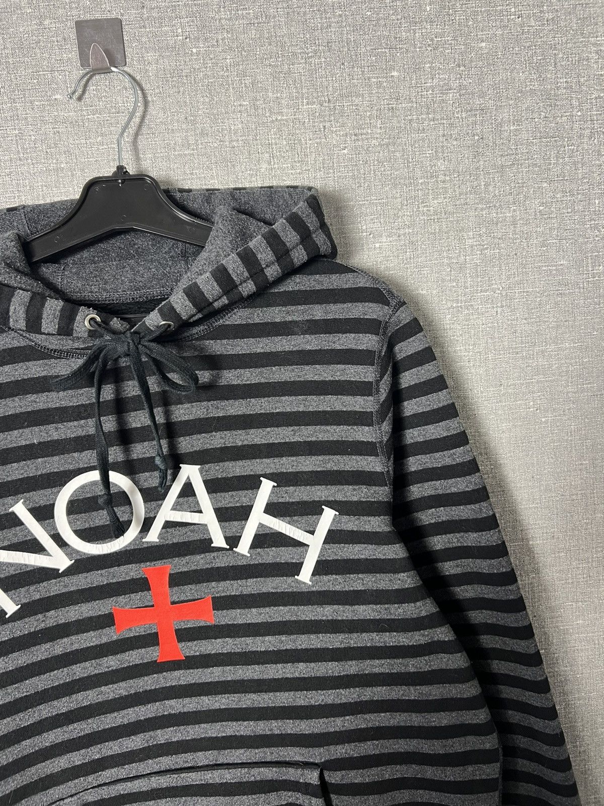 Noah Noah Cross Logo Print Striped Fleece Cotton Hoodie Size US S / EU 44-46 / 1 - 5 Thumbnail