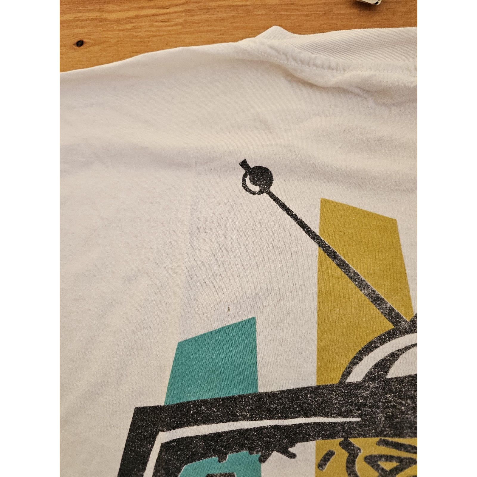 Hanes Clash Clear Malt Beverage White T-shirt Sz XL 1990s Size US XL / EU 56 / 4 - 5 Thumbnail