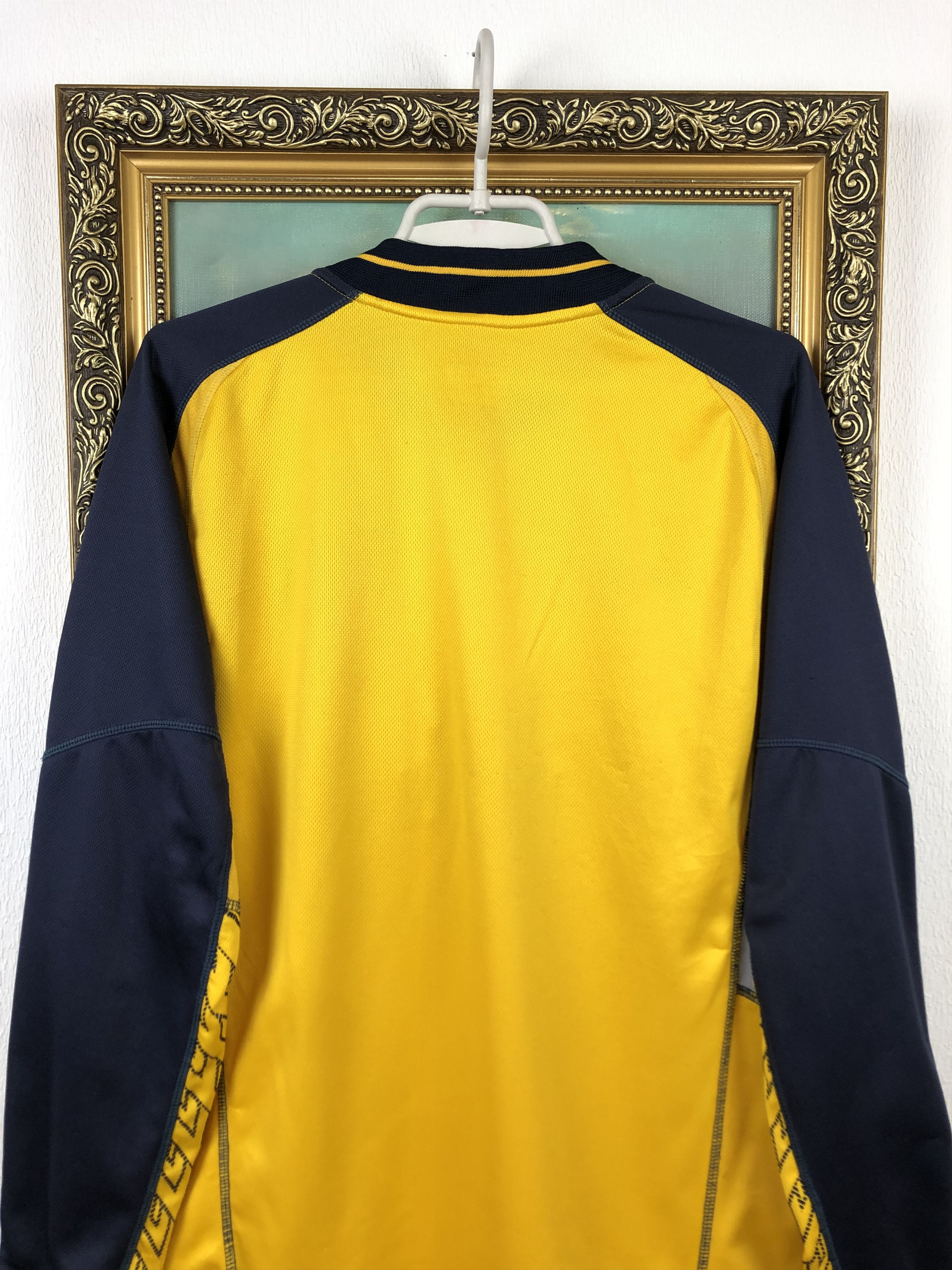 Chelsea Soccer Chelsea Goalkeeper football shirt 2002 #1 Soccer Jersey Rare Size US M / EU 48-50 / 2 - 14 Thumbnail