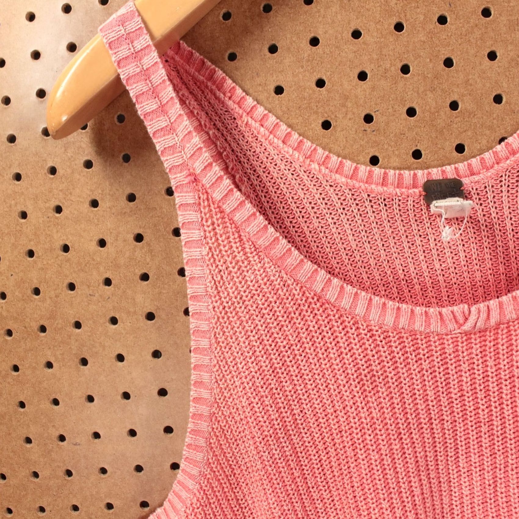 Vintage WE THE FREE cropped tank sweater vest ribbed knit cotton Pink MEDIUM Women Size M / US 6-8 / IT 42-44 - 2 Thumbnail