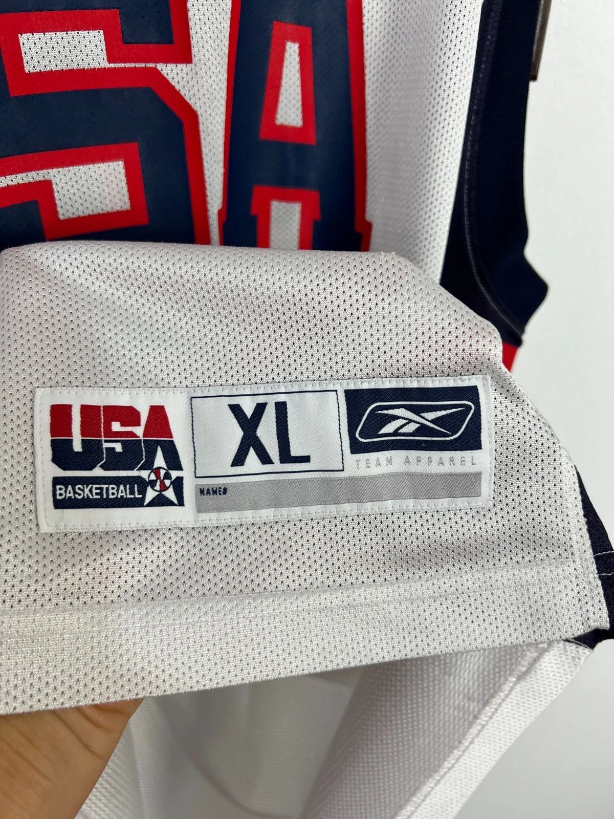 Reebok Vintage Reebok Team USA Iverson Jersey Basketball Shirt Size US XL / EU 56 / 4 - 3 Thumbnail